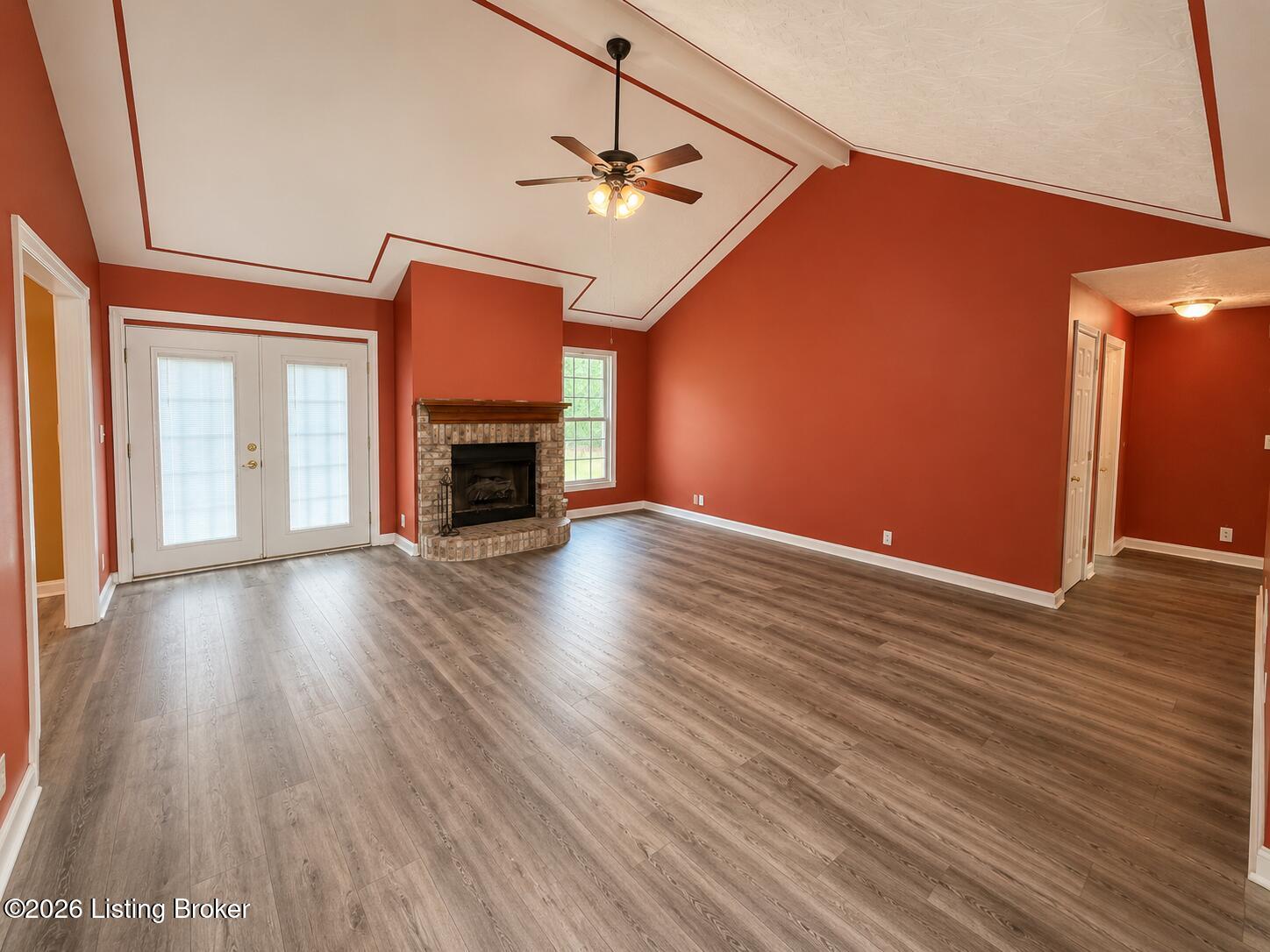 18 Cambridge Pl Property Photo 4