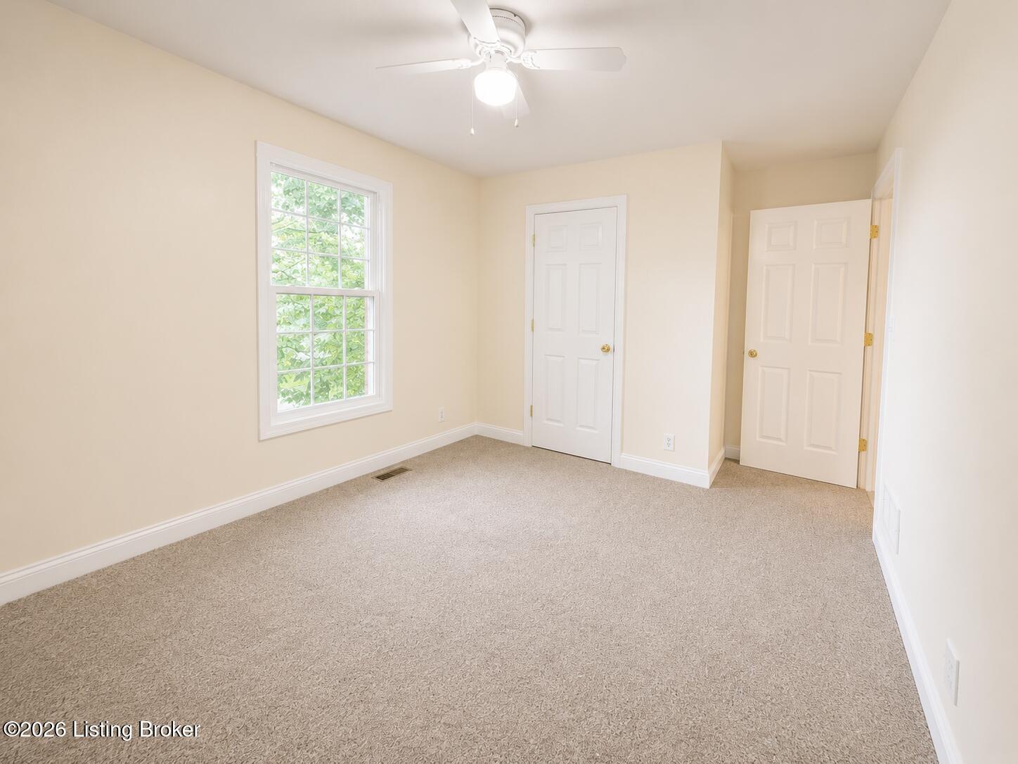18 Cambridge Pl Property Photo 13