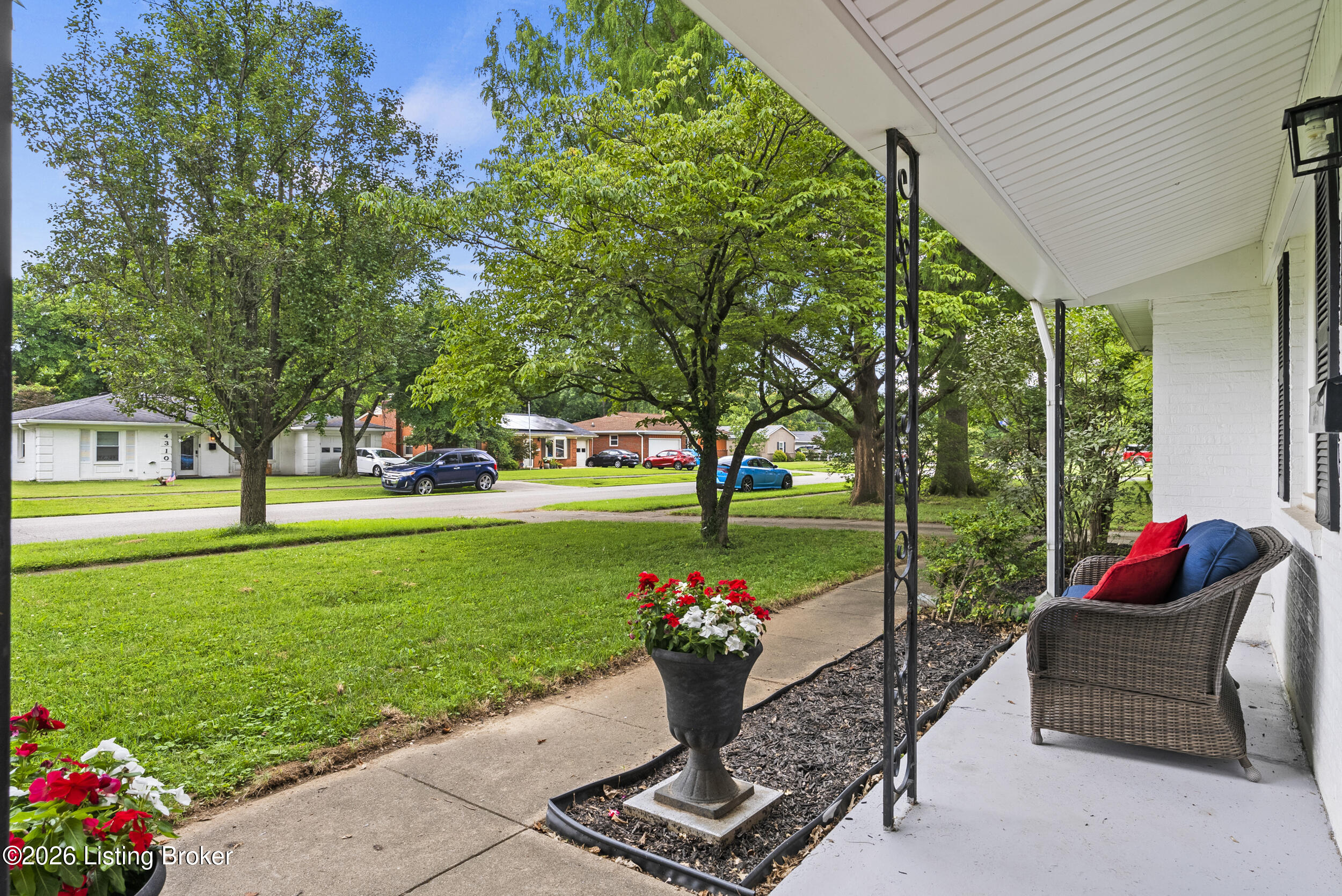 4311 Lynnbrook Dr Property Photo 7