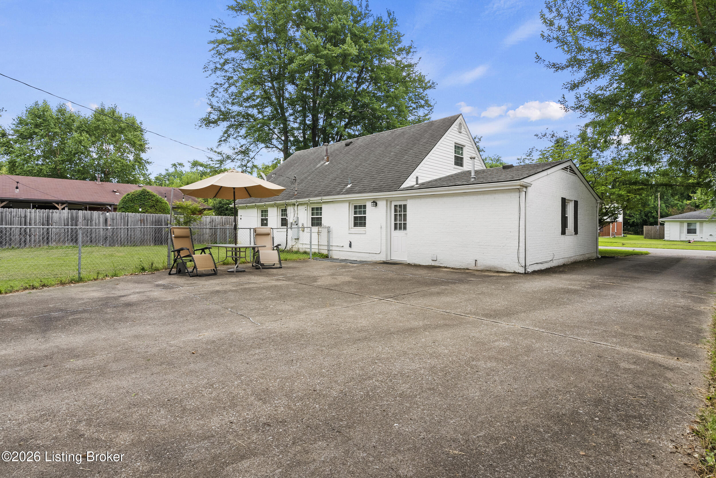 4311 Lynnbrook Dr Property Photo 56