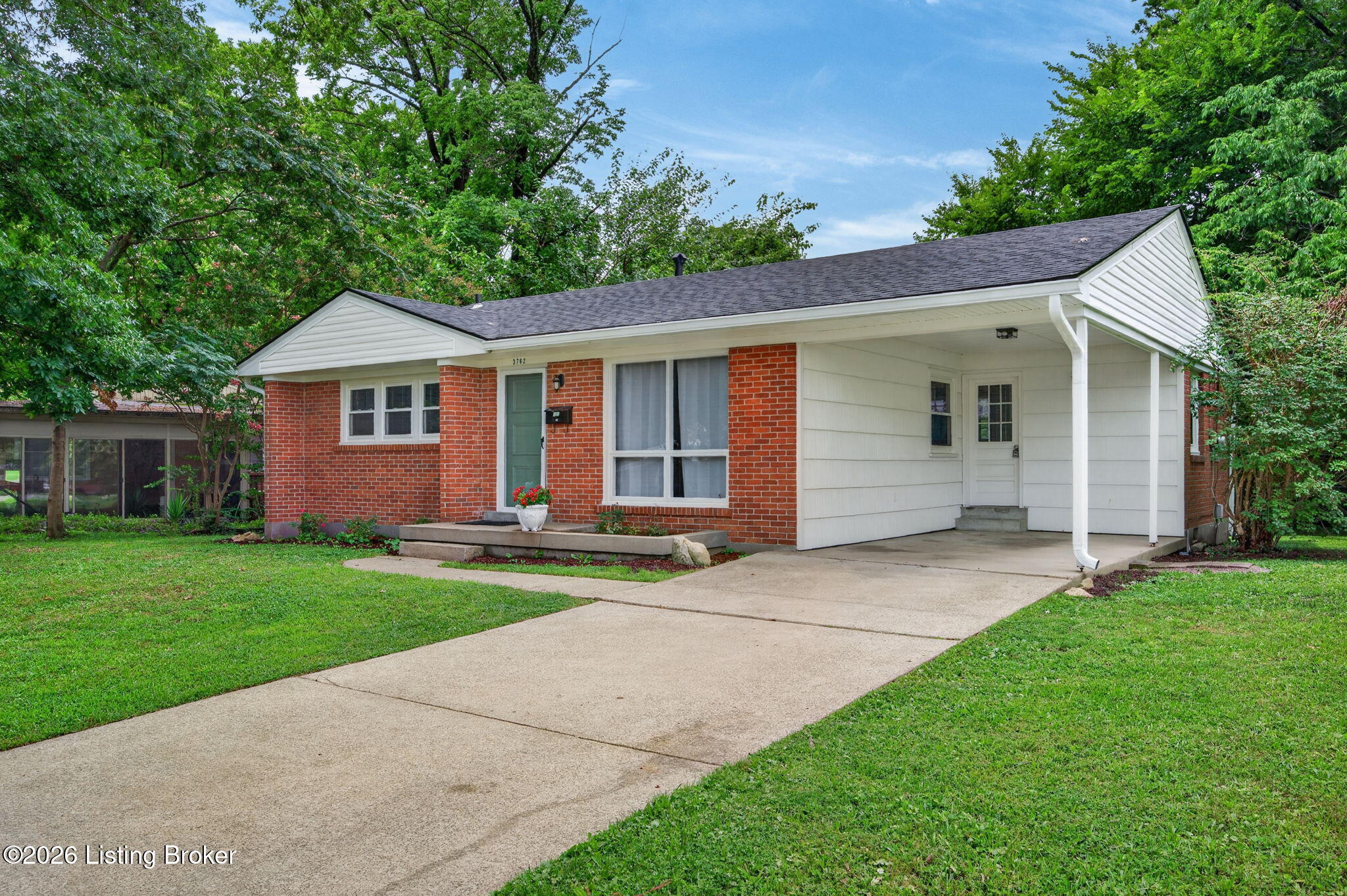 3762 Glenmeade Rd Property Photo 1