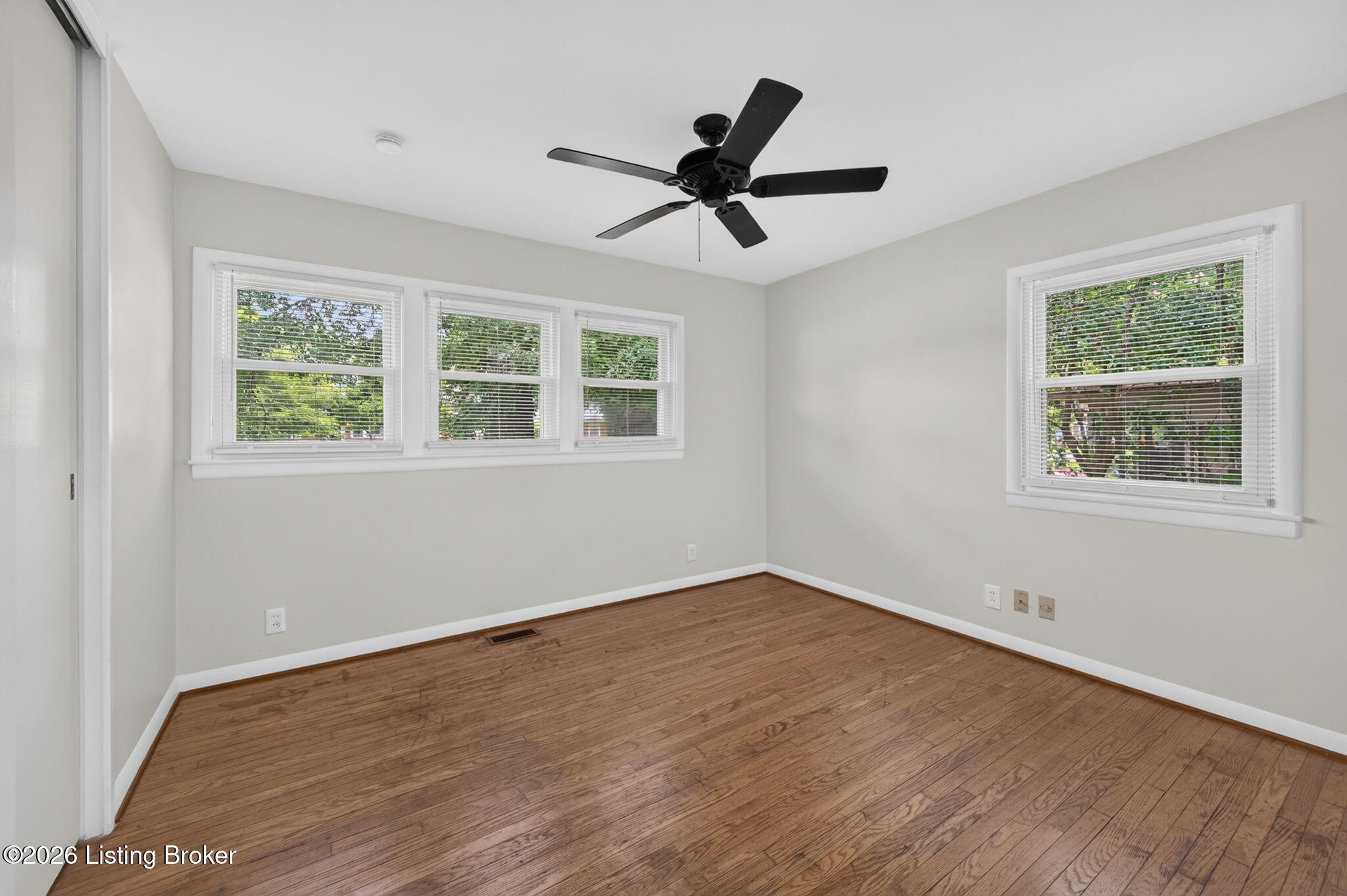 3762 Glenmeade Rd Property Photo 16