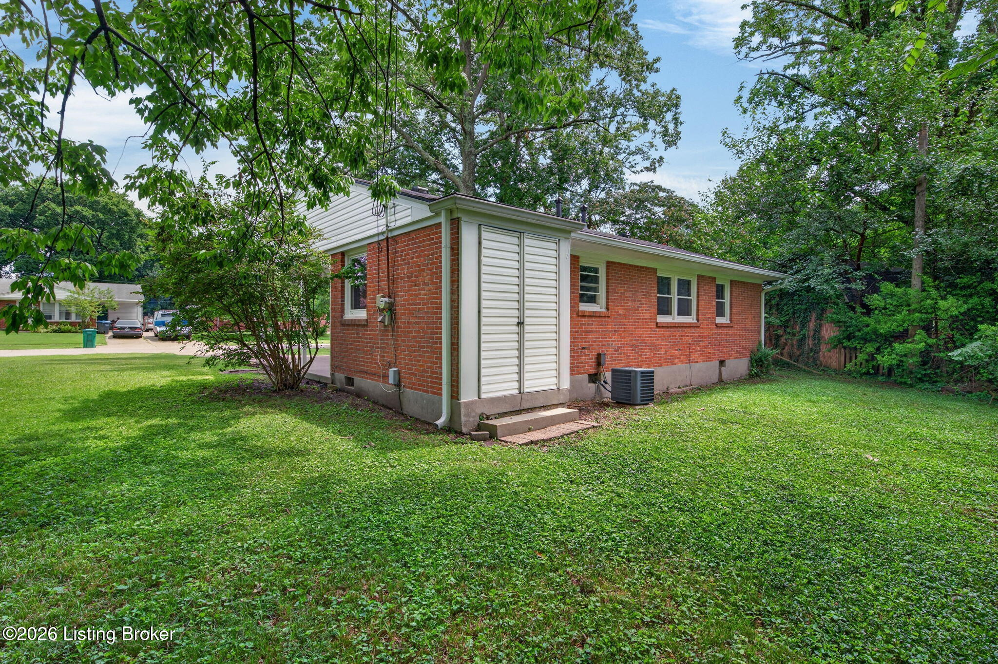 3762 Glenmeade Rd Property Photo 26