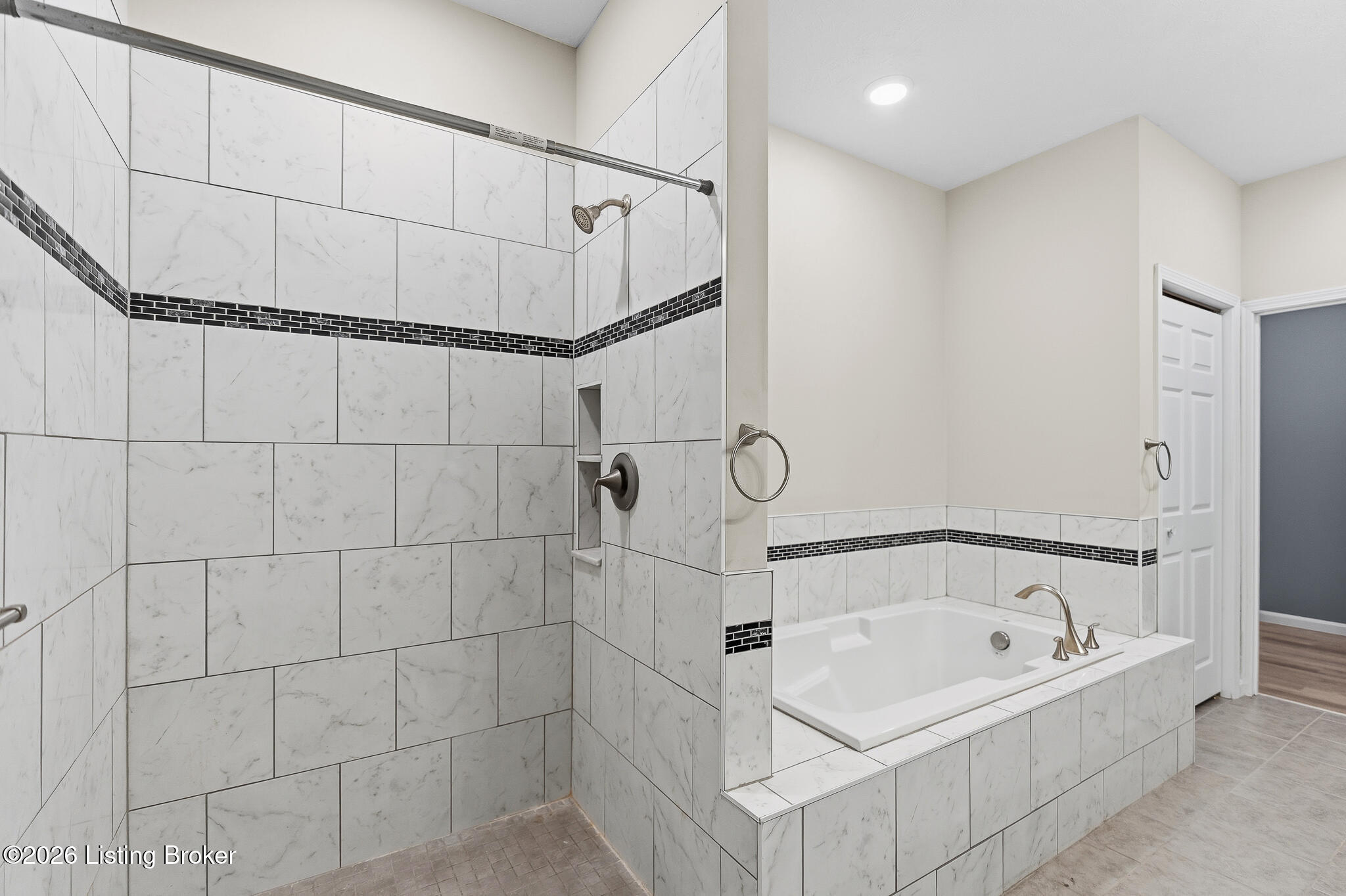 4217 Fairgrounds Rd Property Photo 19