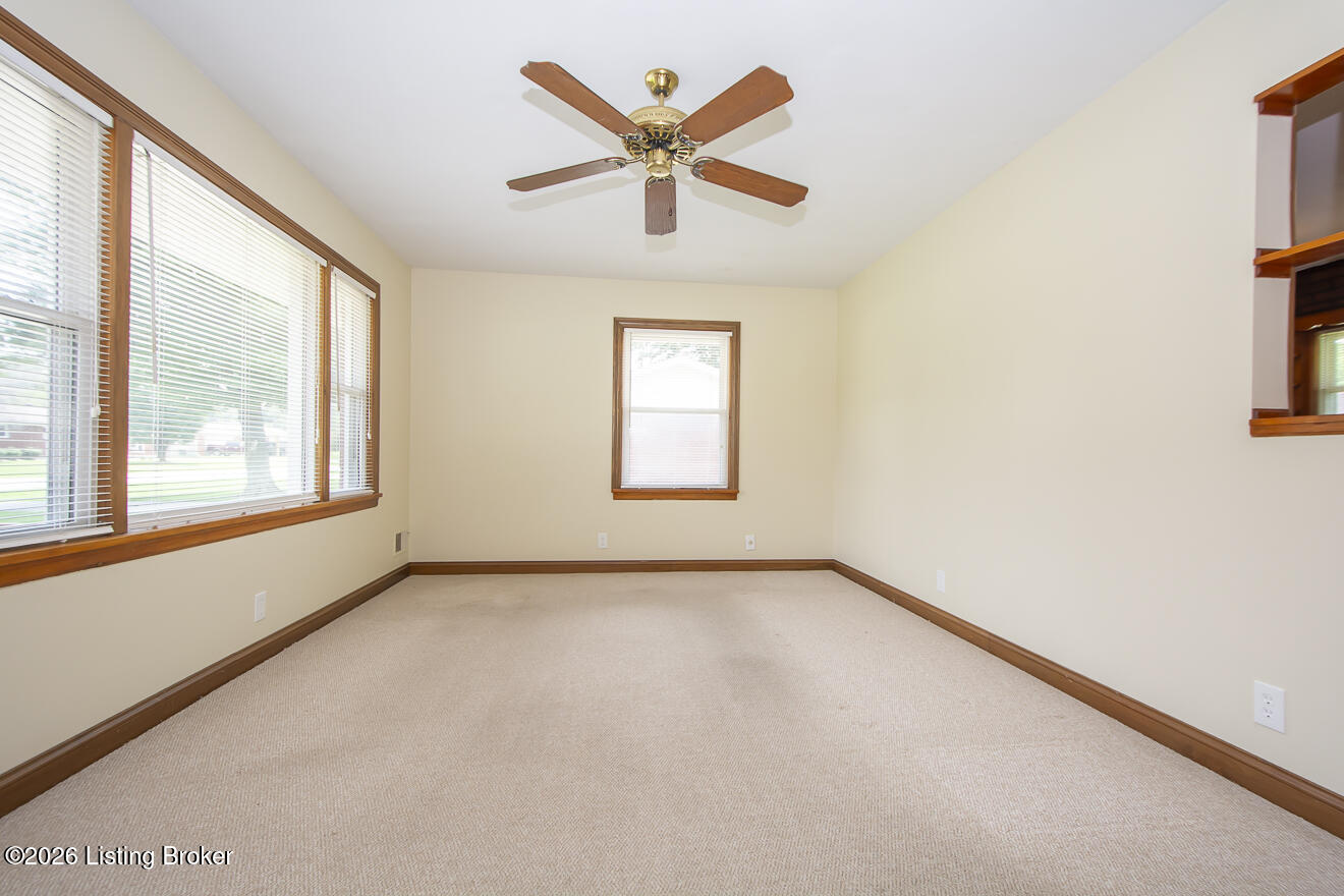 8606 Denise Dr Property Photo 9