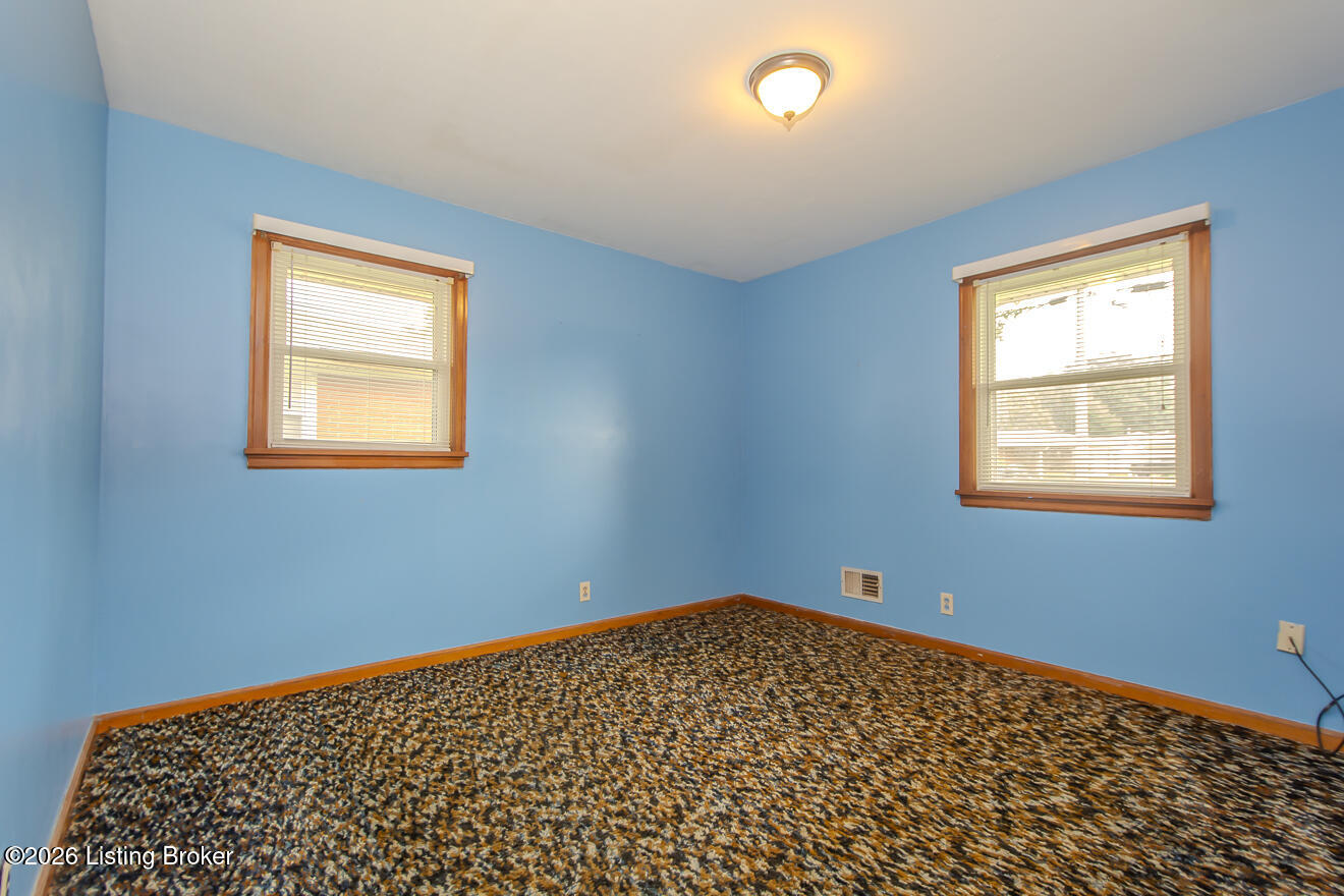 8606 Denise Dr Property Photo 23