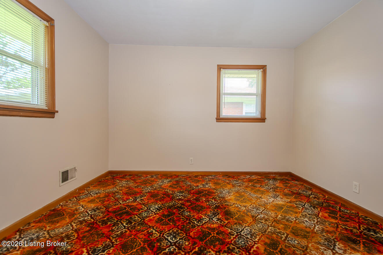 8606 Denise Dr Property Photo 28