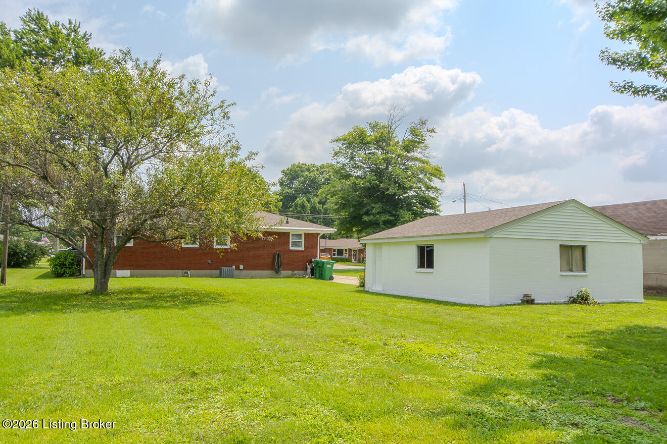 8606 Denise Dr Property Photo 38