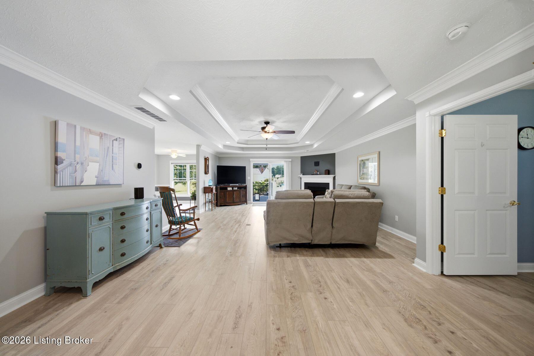 1308 Chapeze Ln Property Photo 7