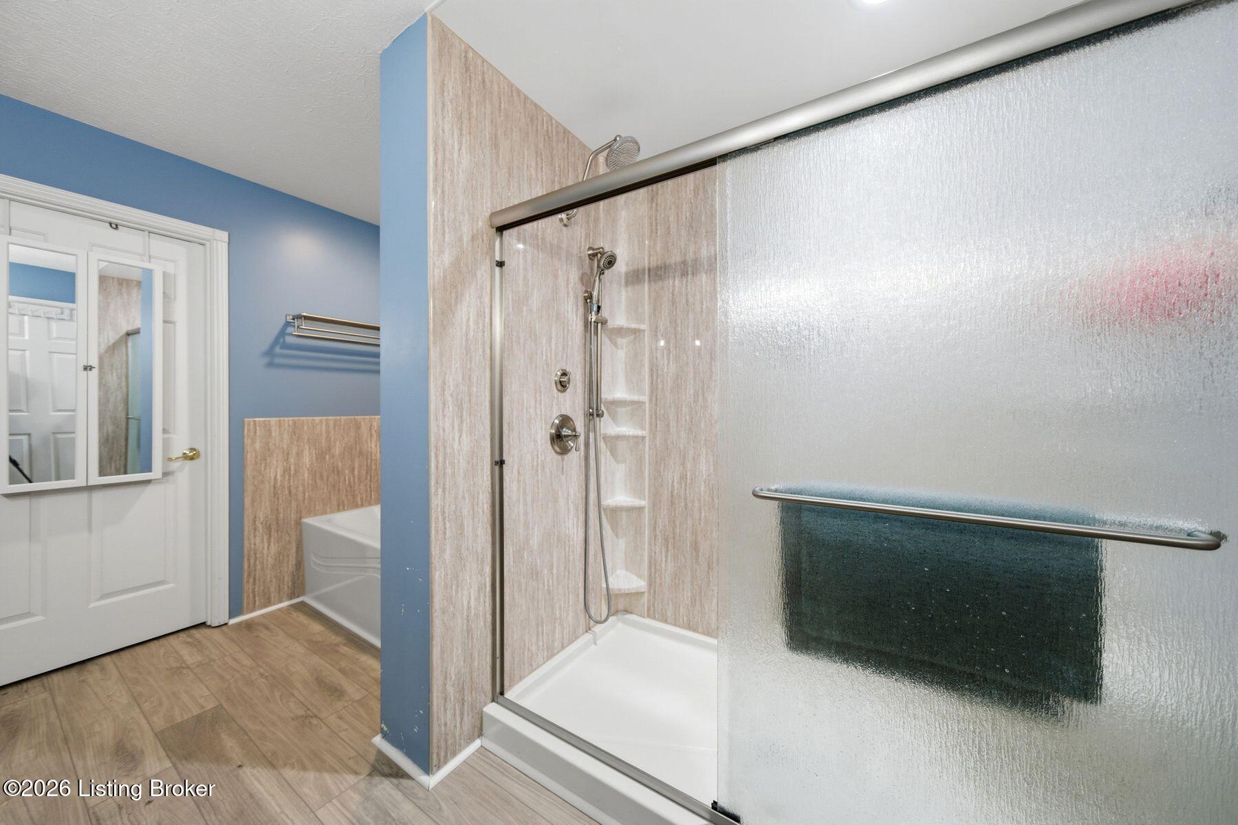 1308 Chapeze Ln Property Photo 31