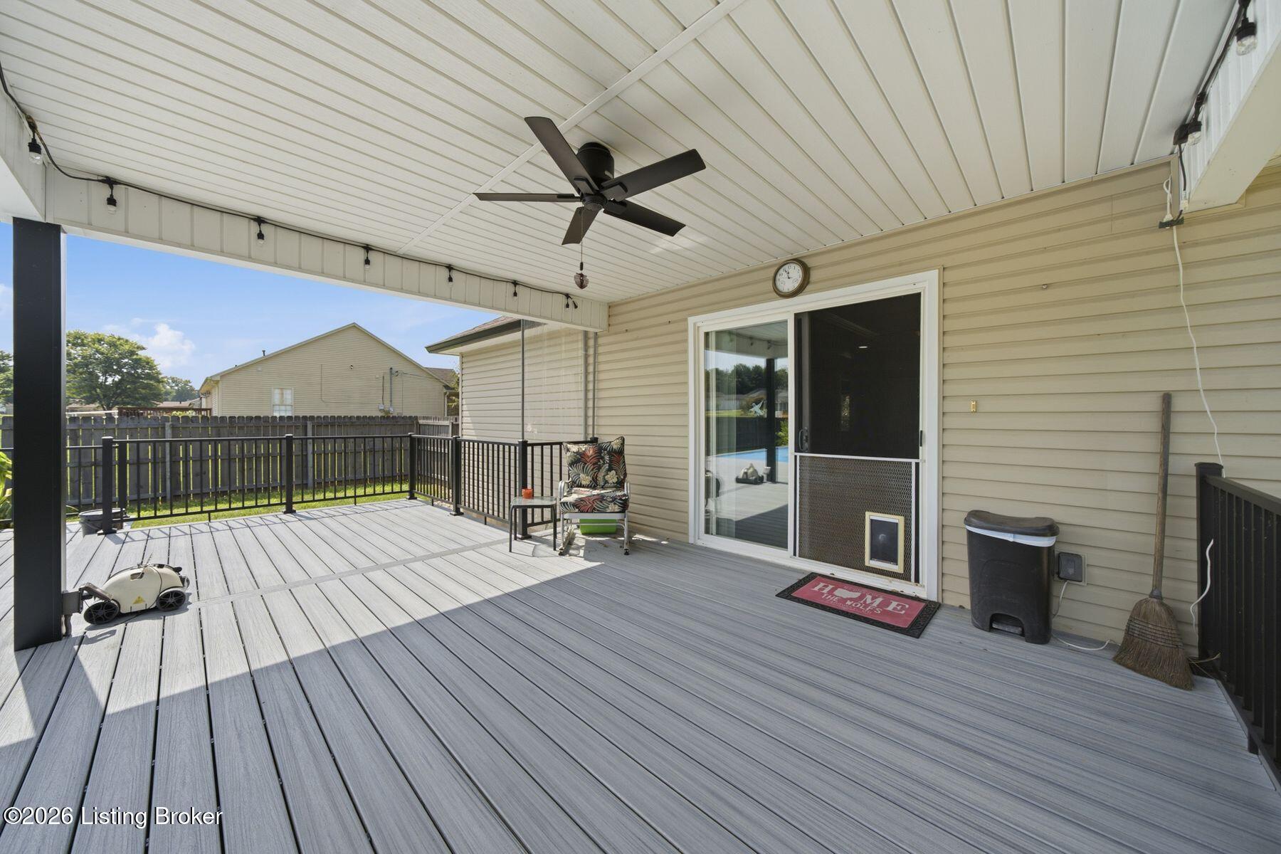 1308 Chapeze Ln Property Photo 42