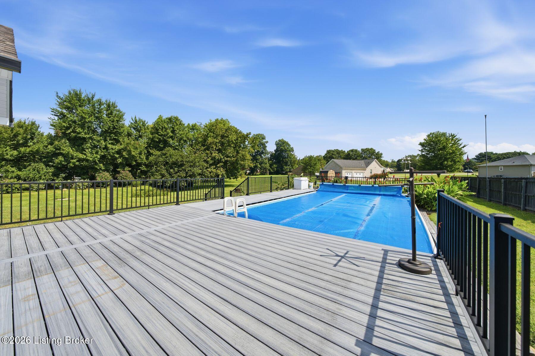 1308 Chapeze Ln Property Photo 44