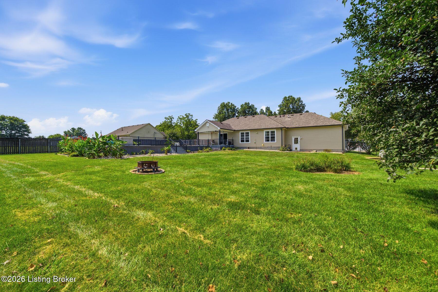 1308 Chapeze Ln Property Photo 52
