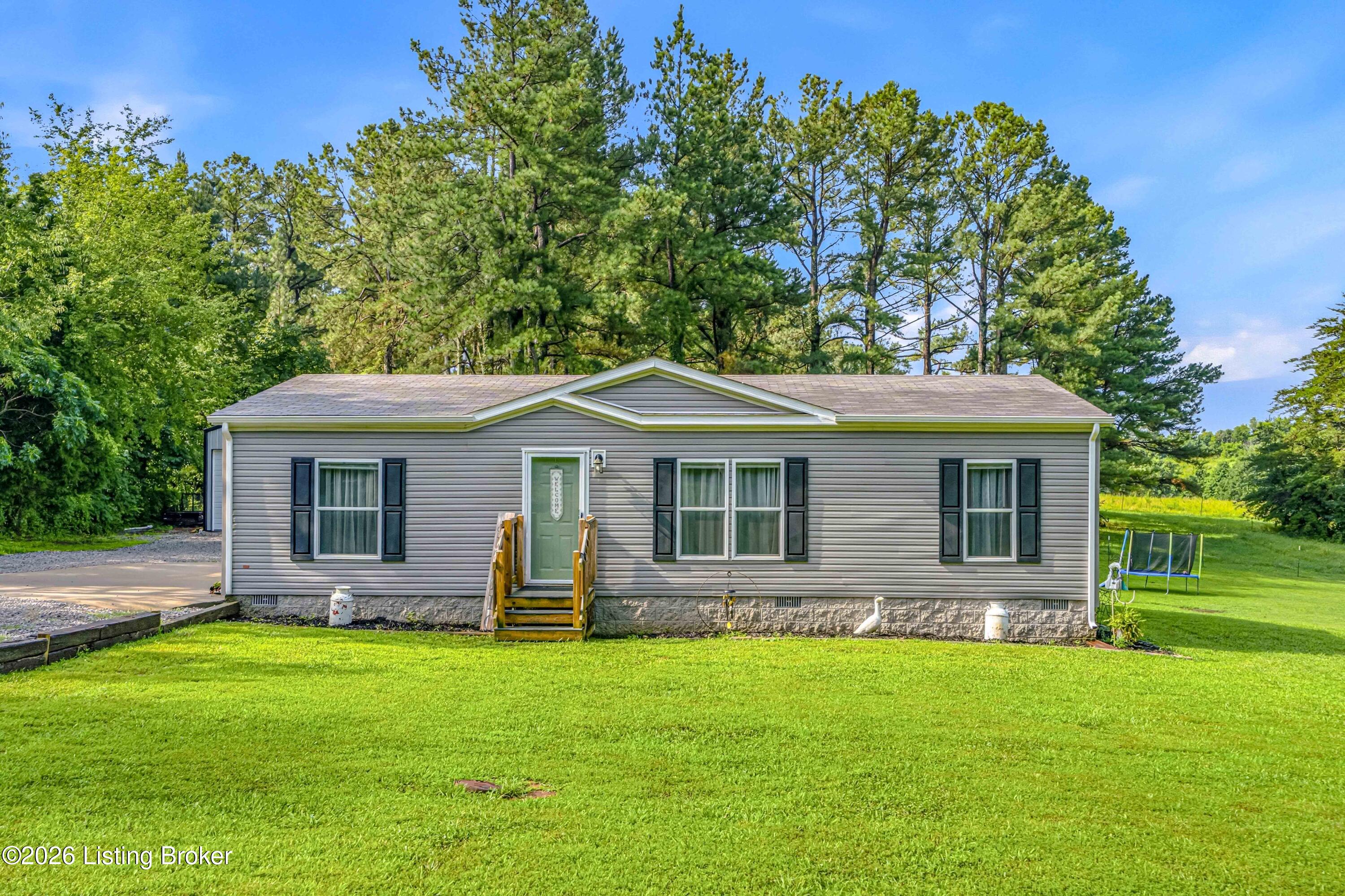 147 Tye Ln Property Photo 3