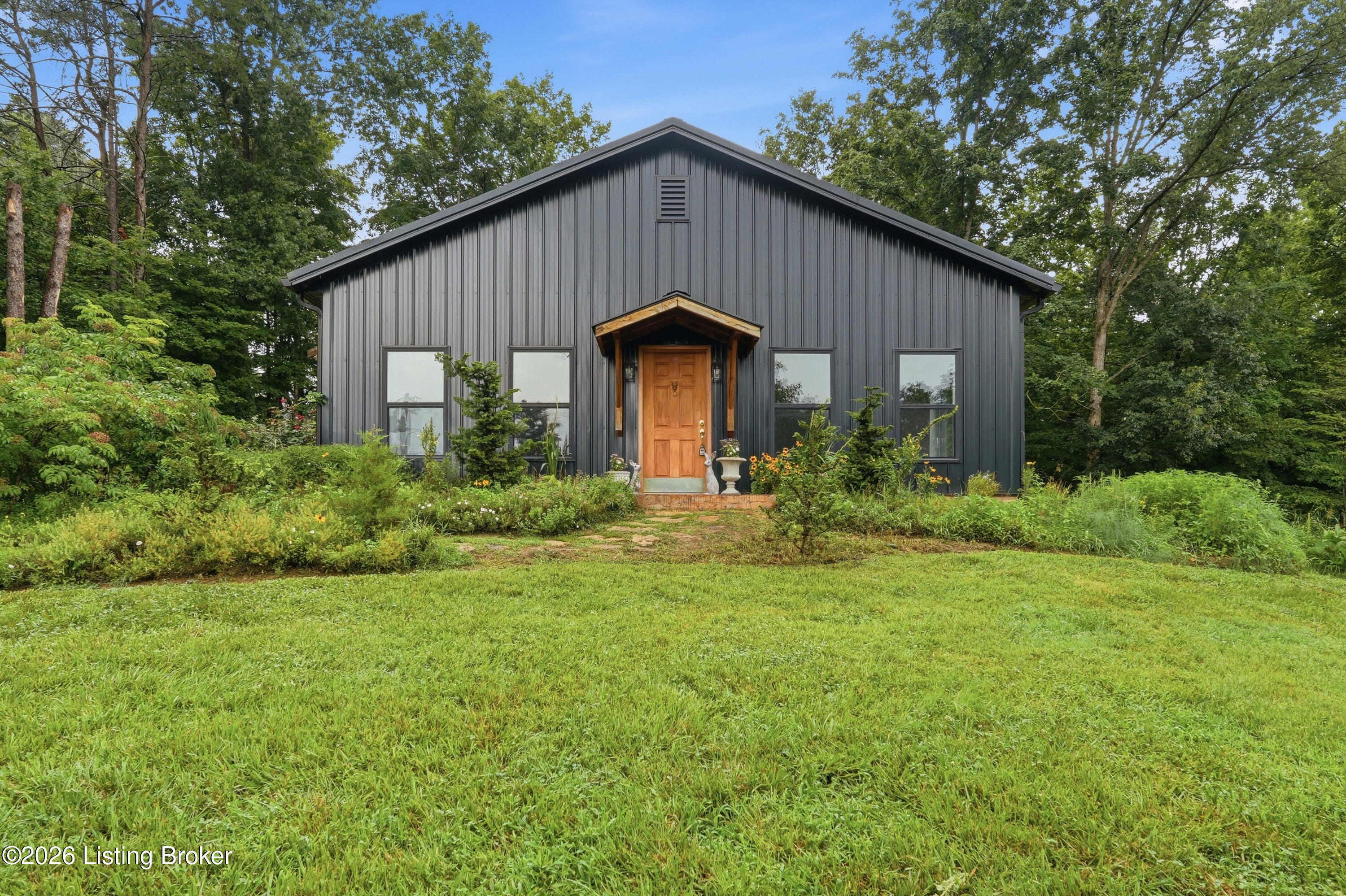 109 Batsell Dr Property Photo 4
