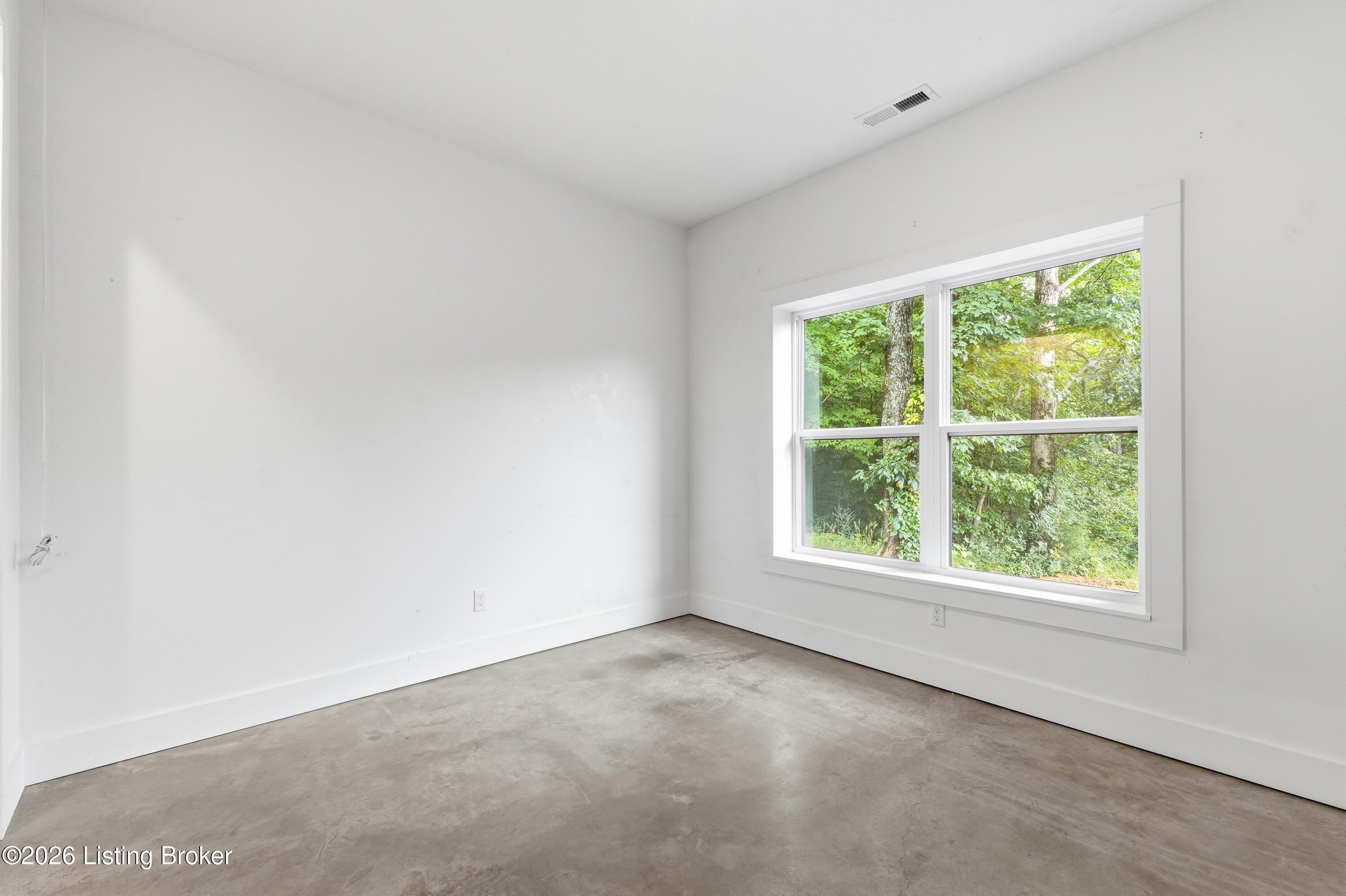 109 Batsell Dr Property Photo 28