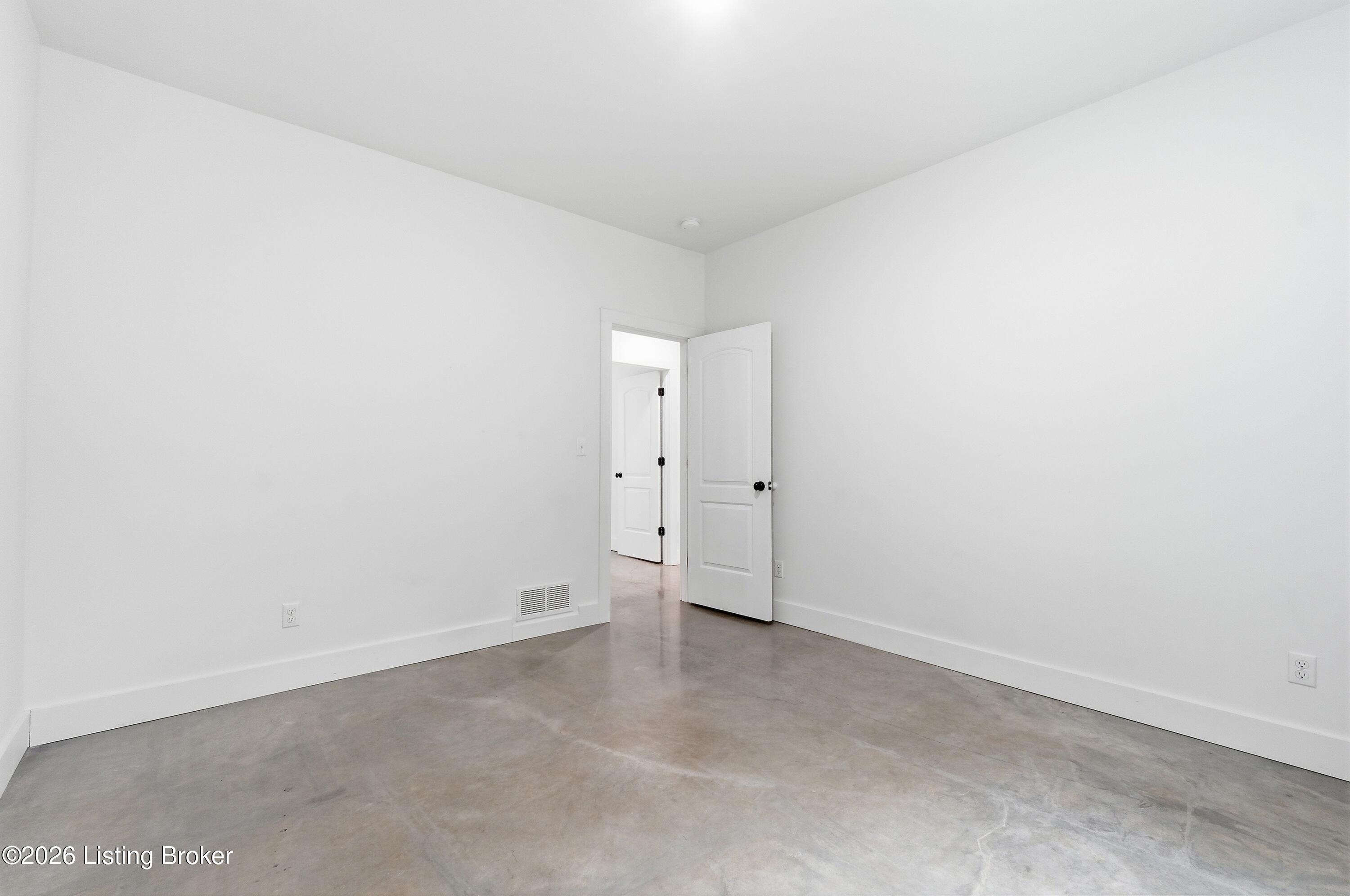 109 Batsell Dr Property Photo 34