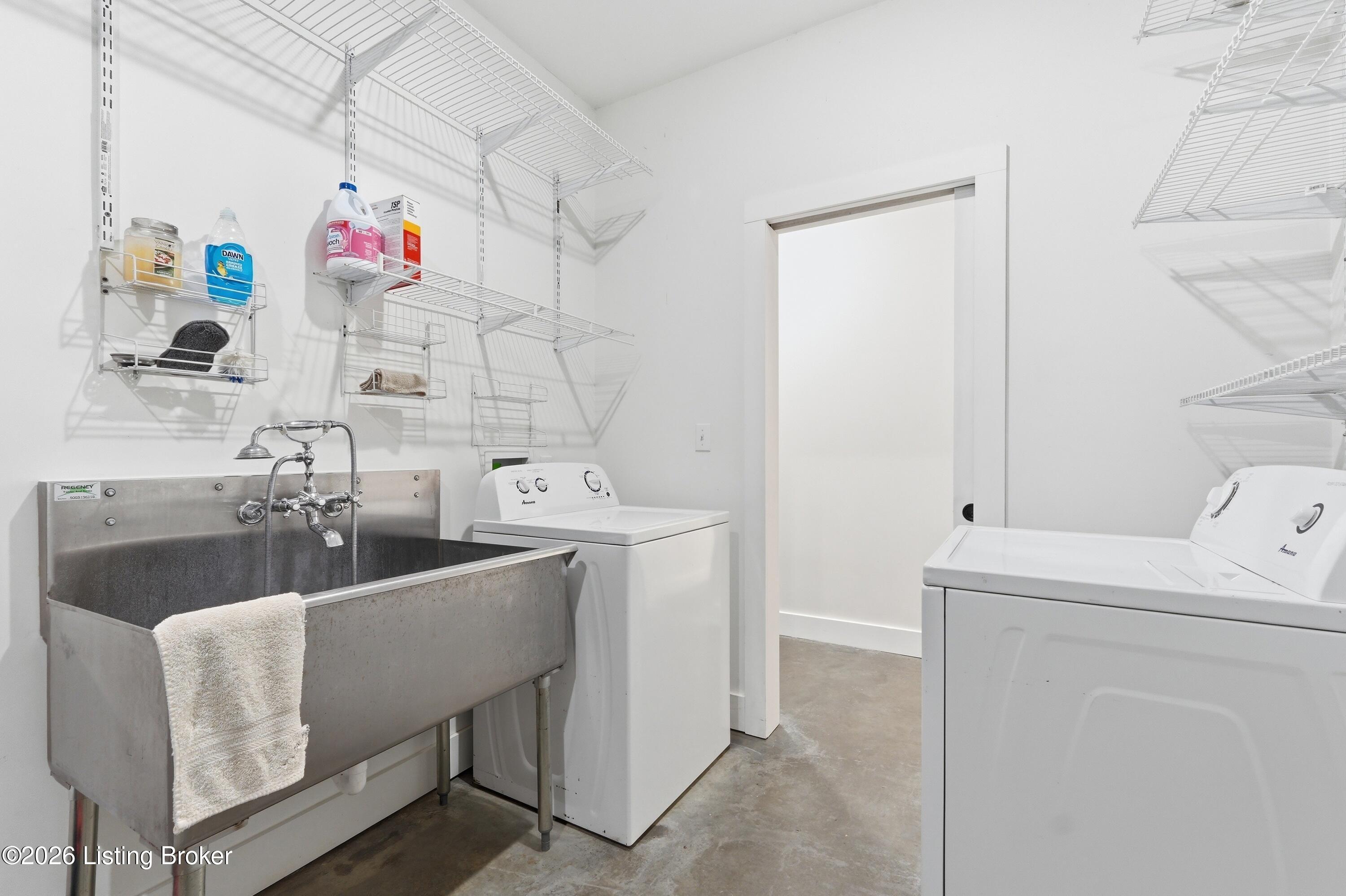 109 Batsell Dr Property Photo 36