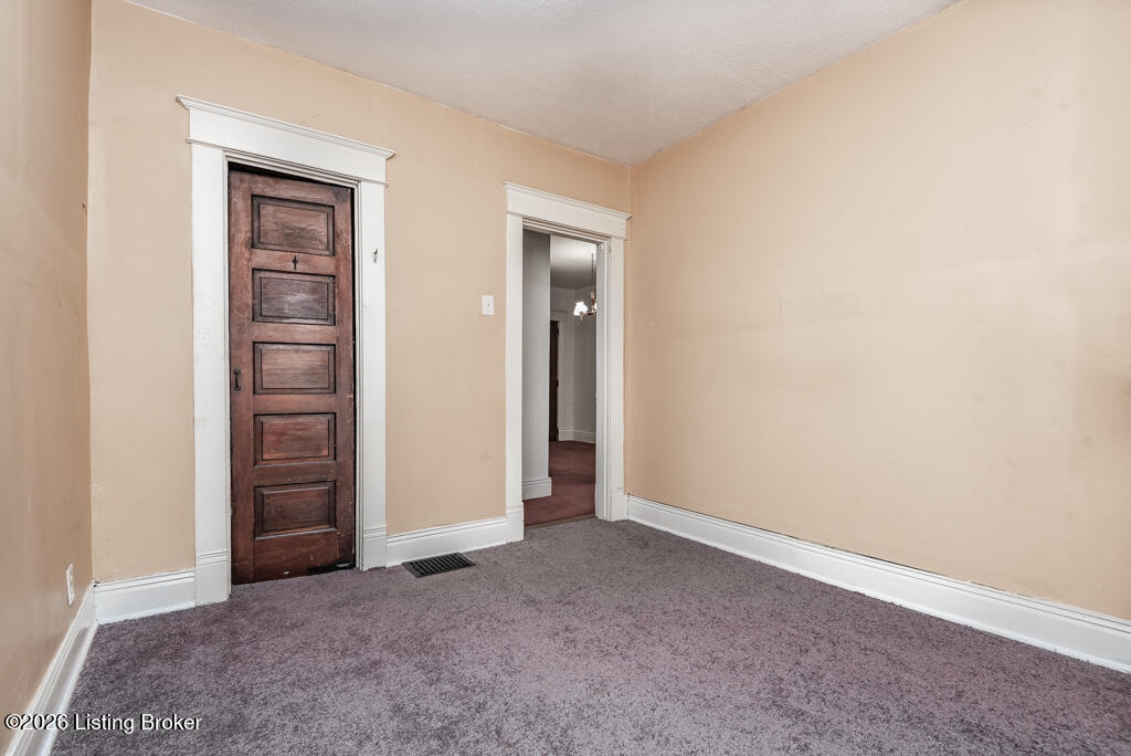 3418 W Muhammad Ali Blvd Property Photo 3