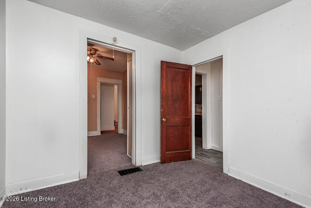 3418 W Muhammad Ali Blvd Property Photo 5