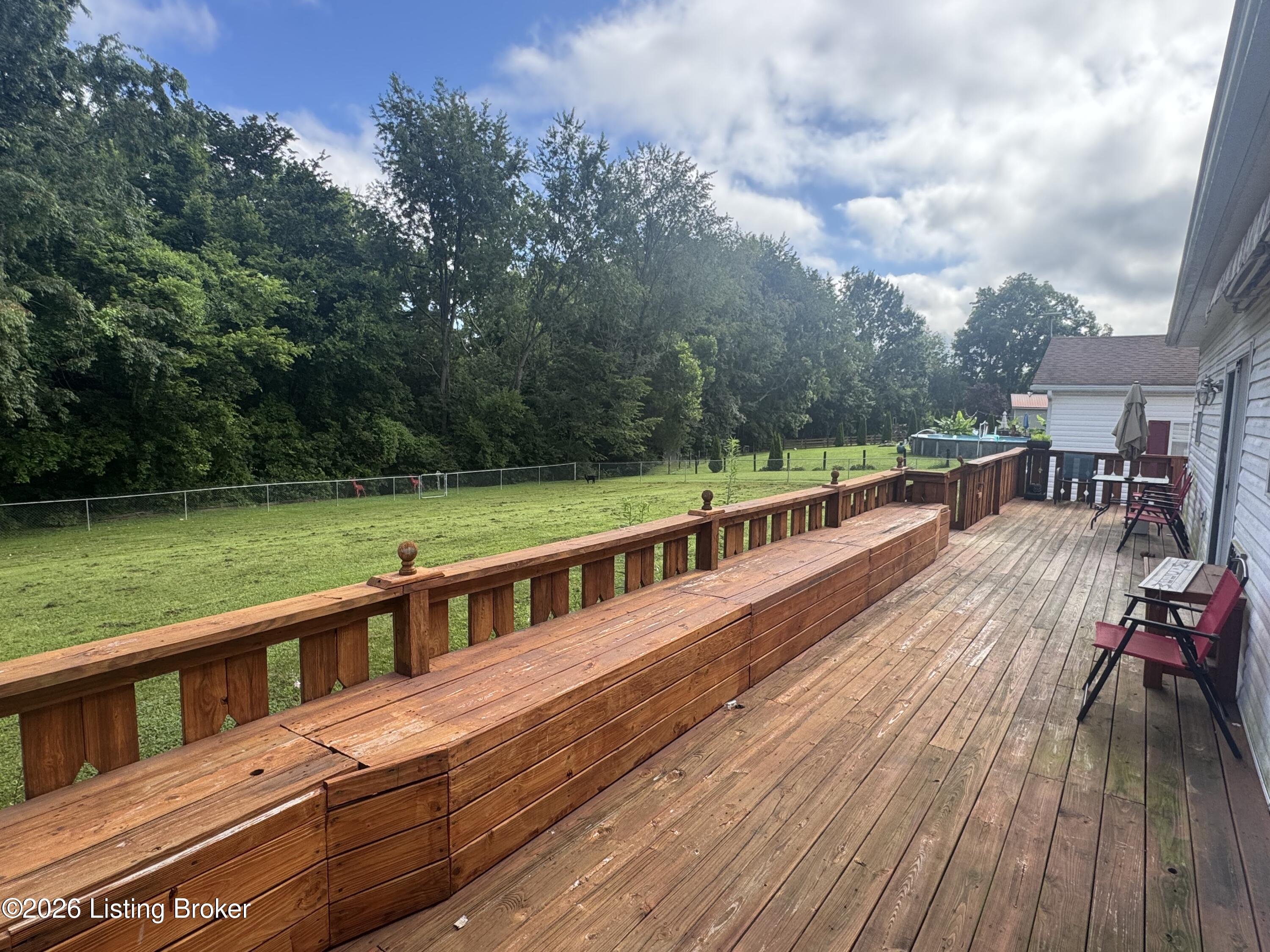 125 Wagon Trail Property Photo 16