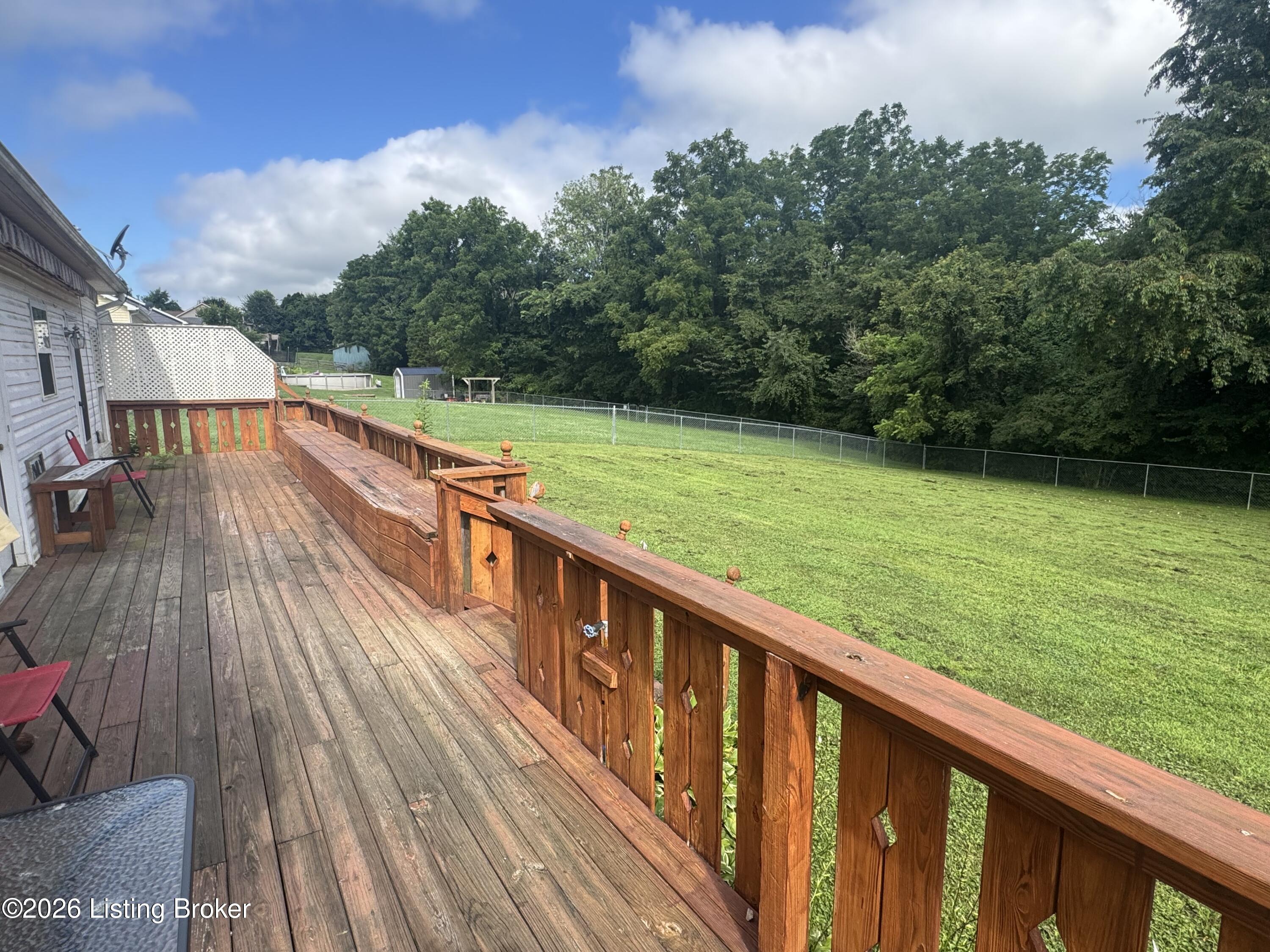 125 Wagon Trail Property Photo 17