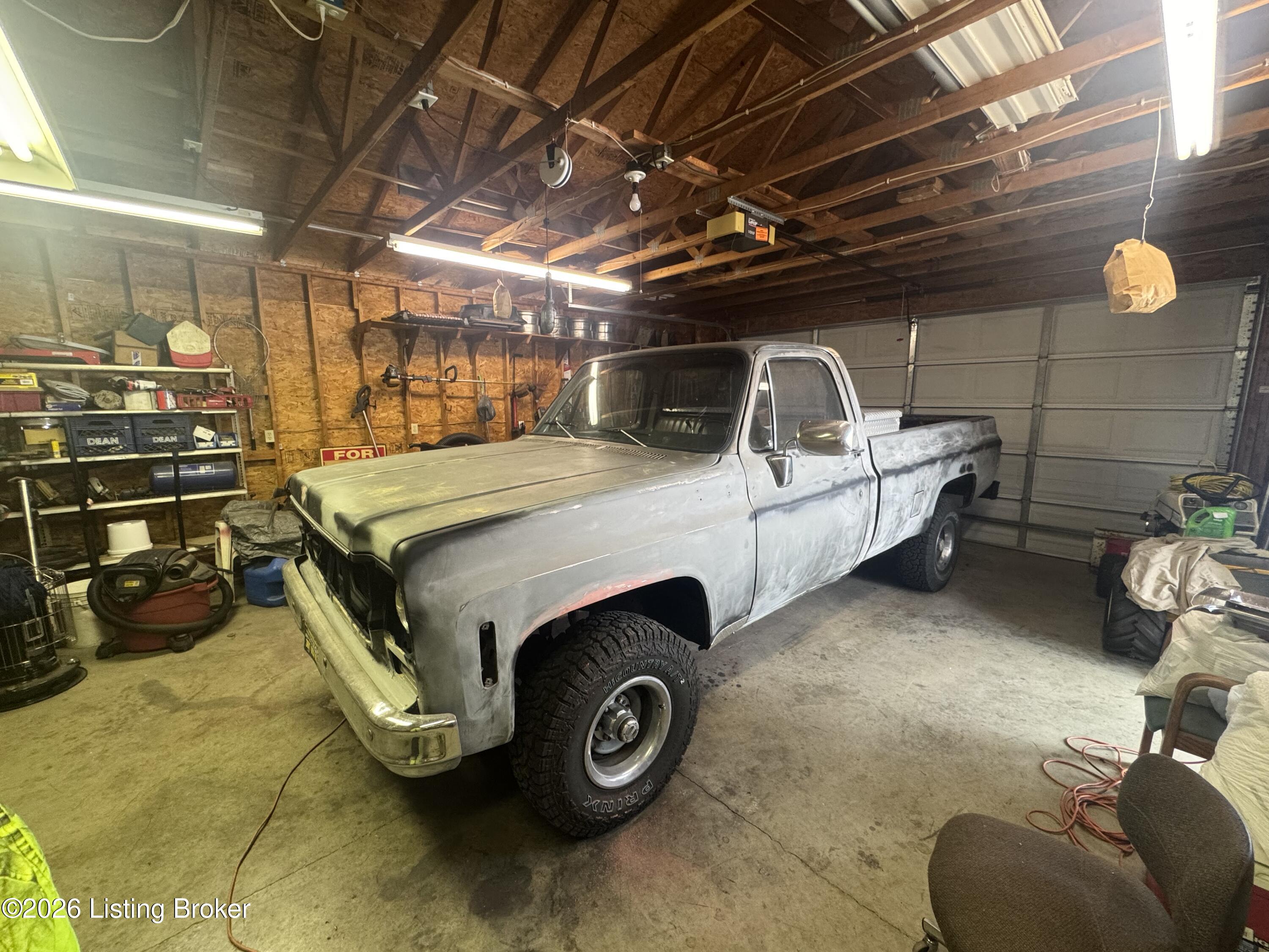125 Wagon Trail Property Photo 24