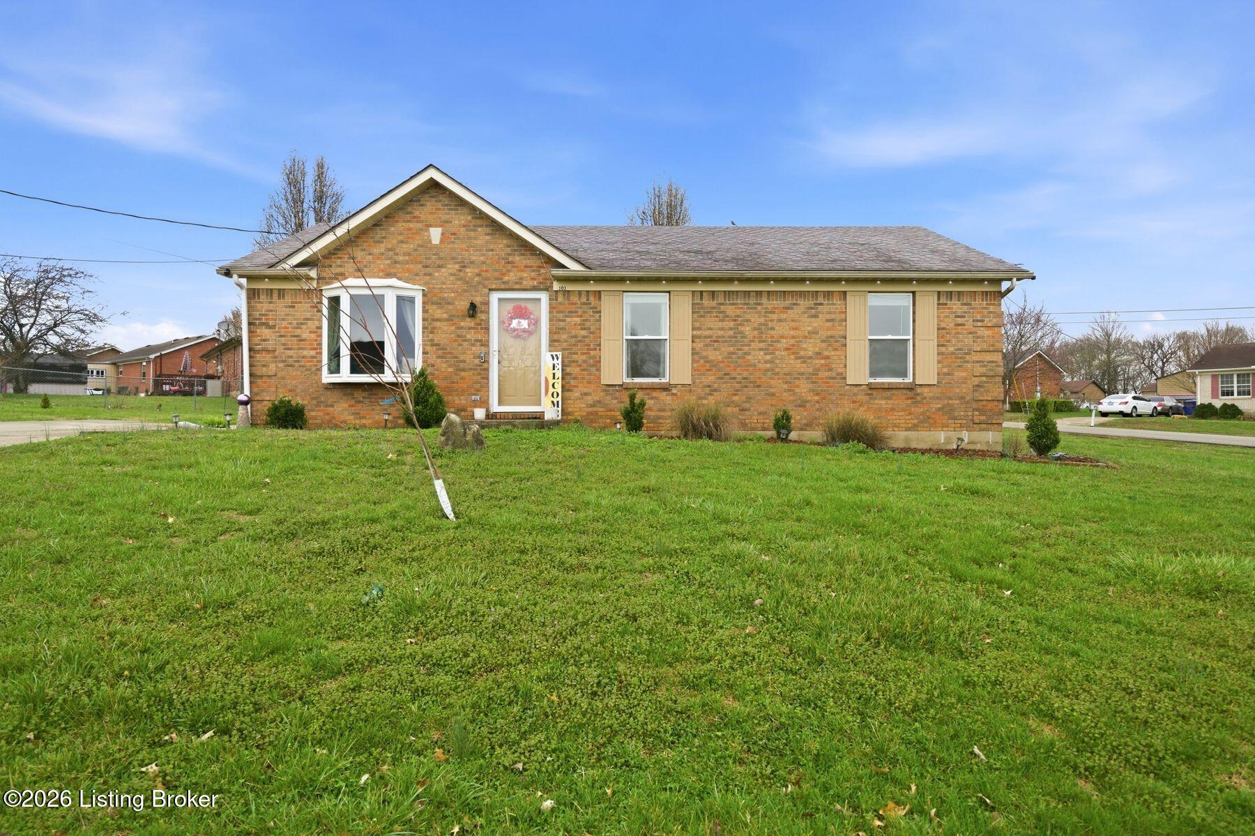101 Rainbow Ct Property Photo 2