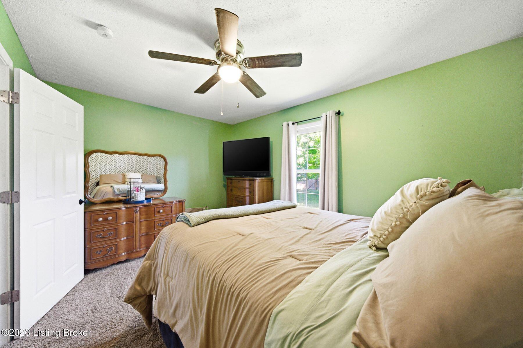 101 Rainbow Ct Property Photo 26