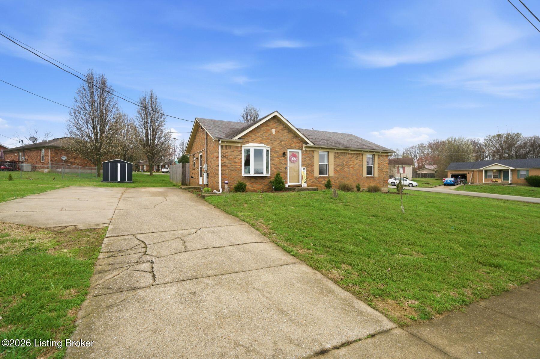 101 Rainbow Ct Property Photo 36