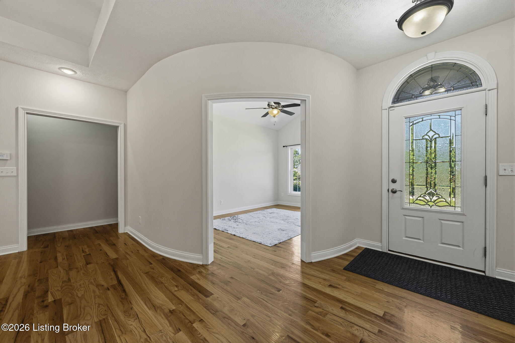 578 Deer Run Way Property Photo 8