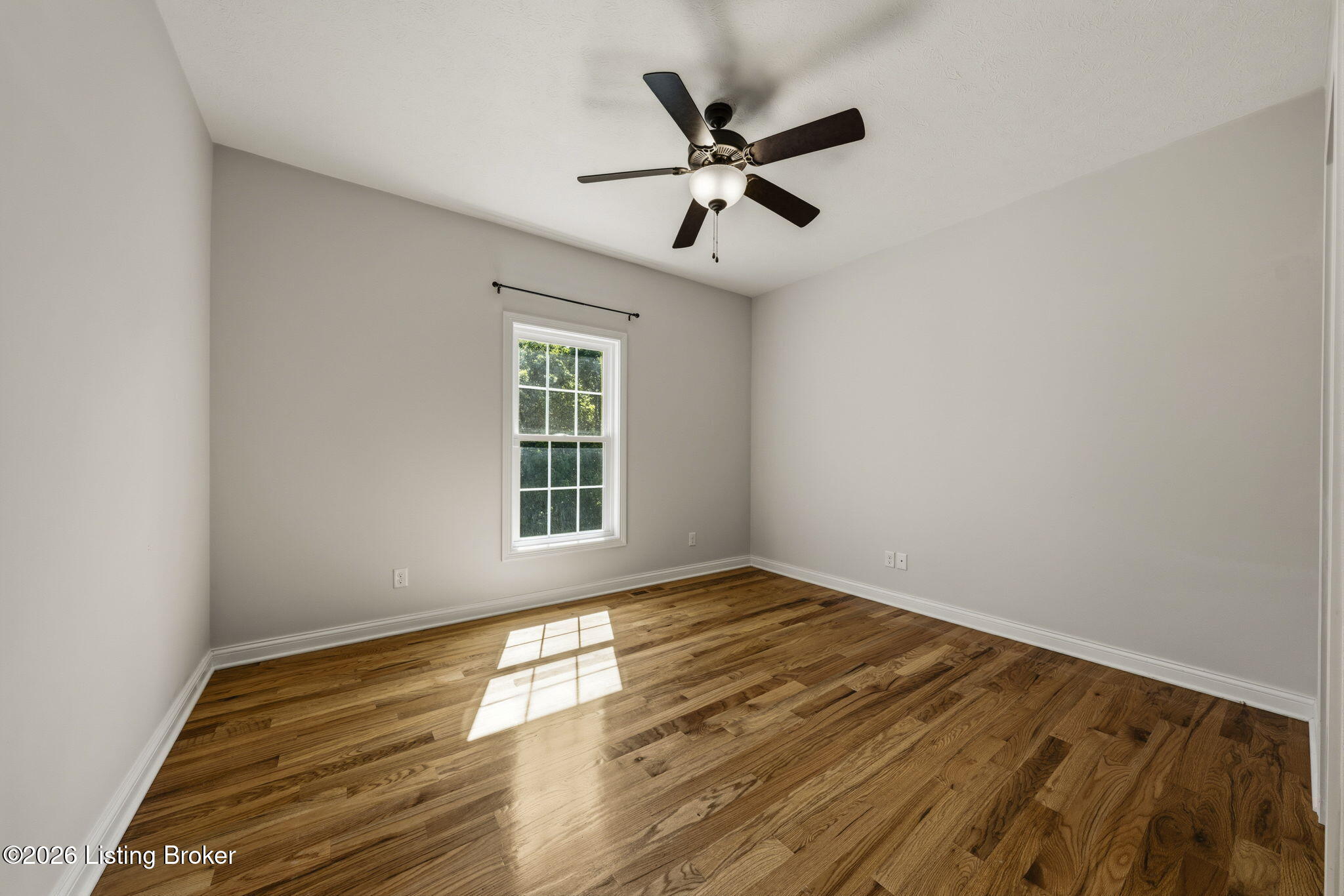 578 Deer Run Way Property Photo 24