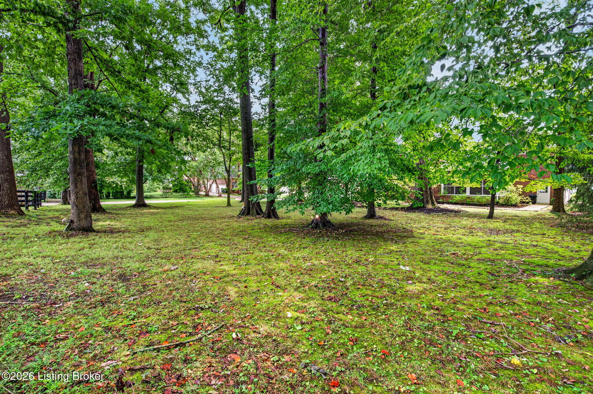 6931 Windham Pkwy Property Photo 71