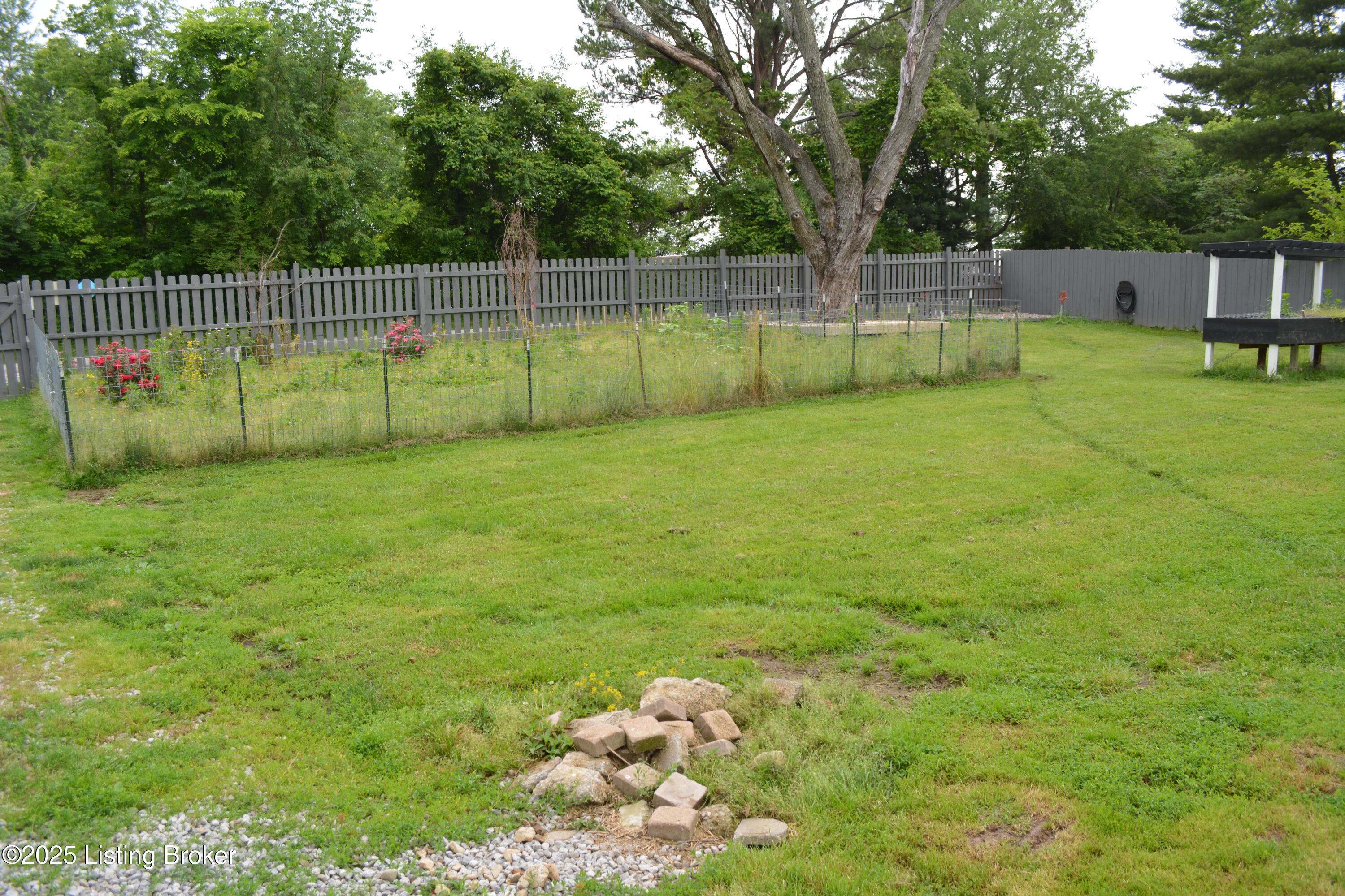 440 Hickory Hill Rd Property Photo 34