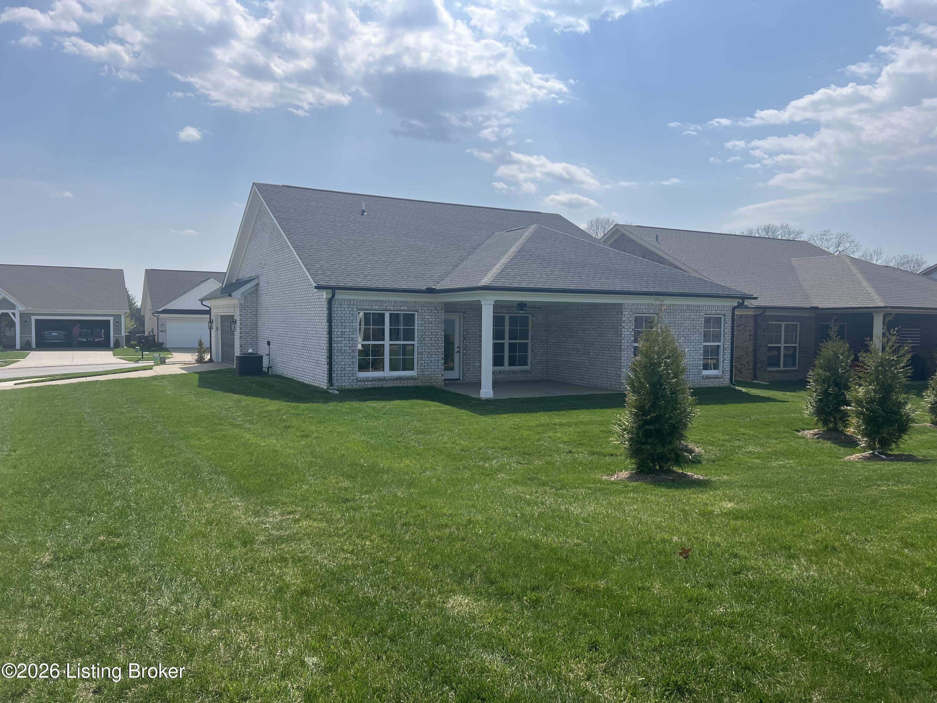 8220 Cedar Crest Ln Property Photo 6