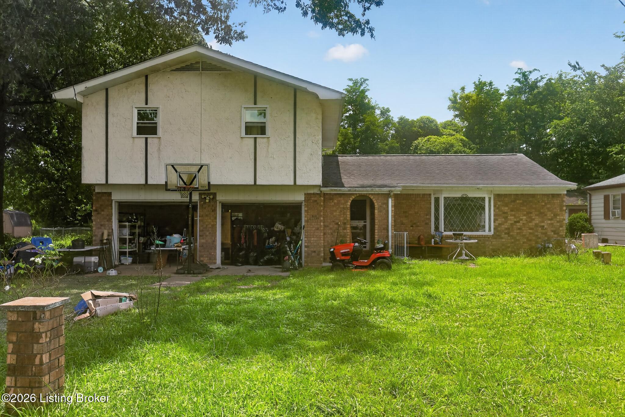 1116 Lackey St Property Photo 1
