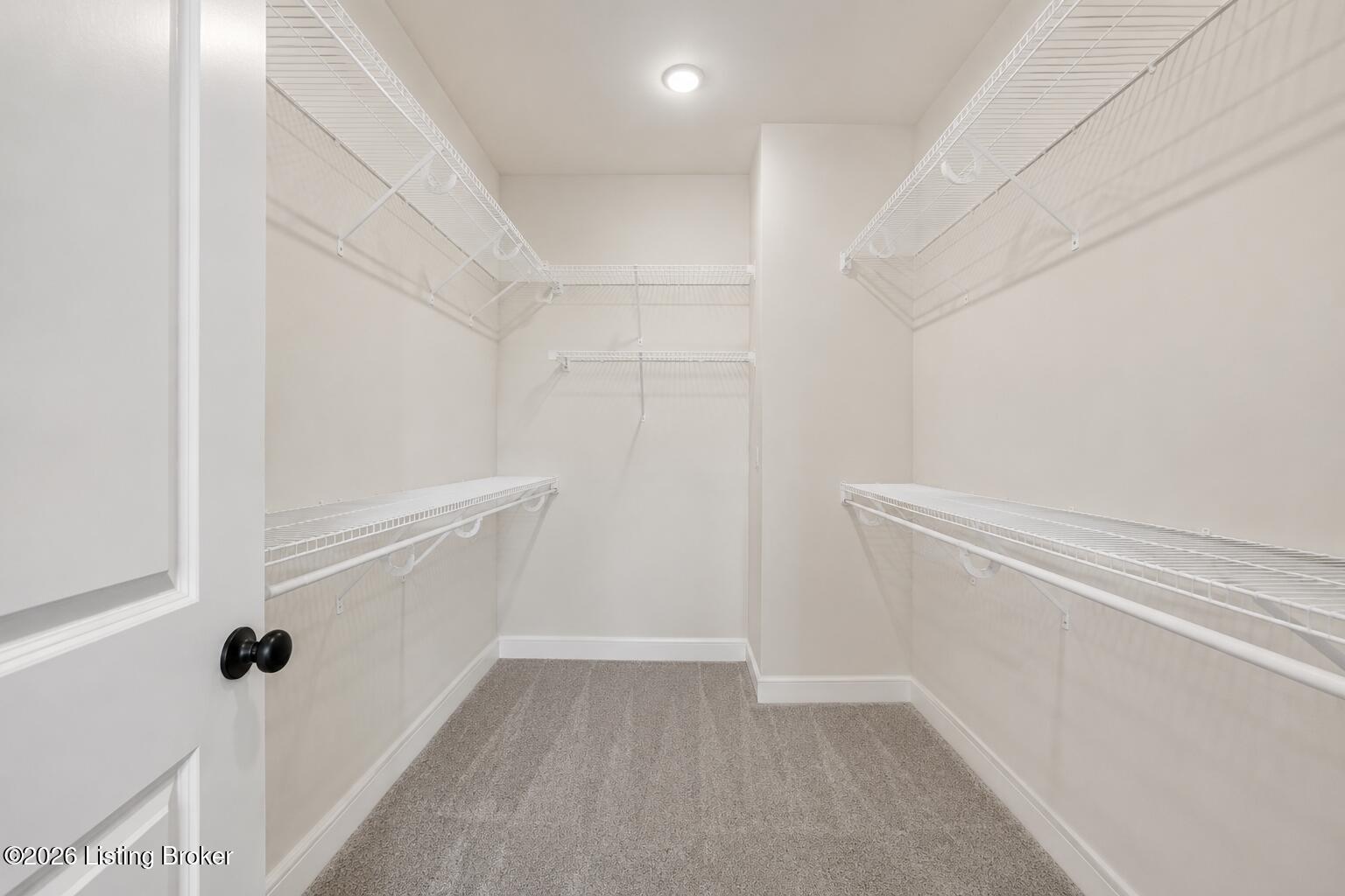 305 Ashwood Ave Property Photo 14
