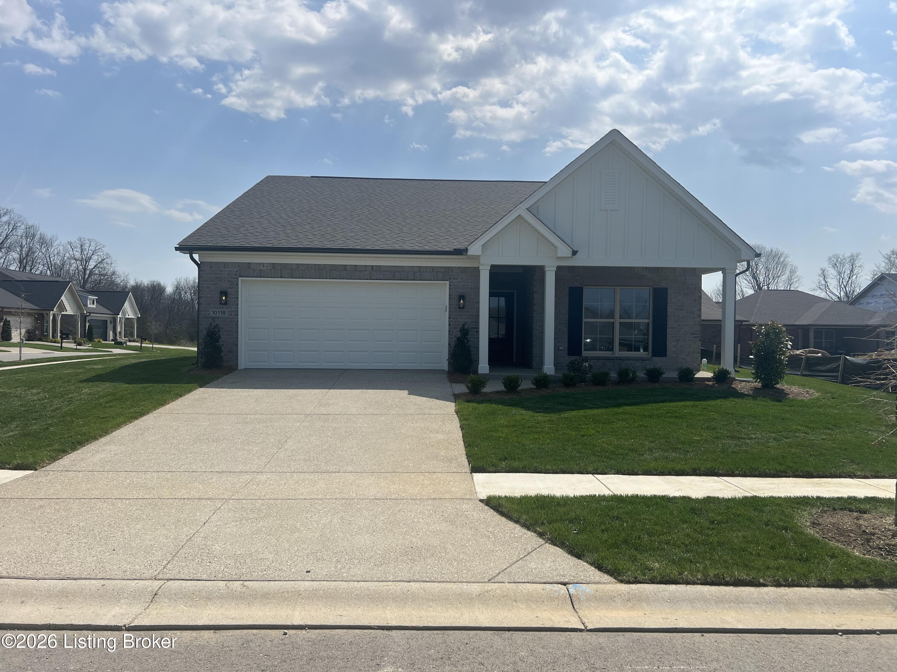 10118 Cedar Valley Ct Ln Property Photo 1