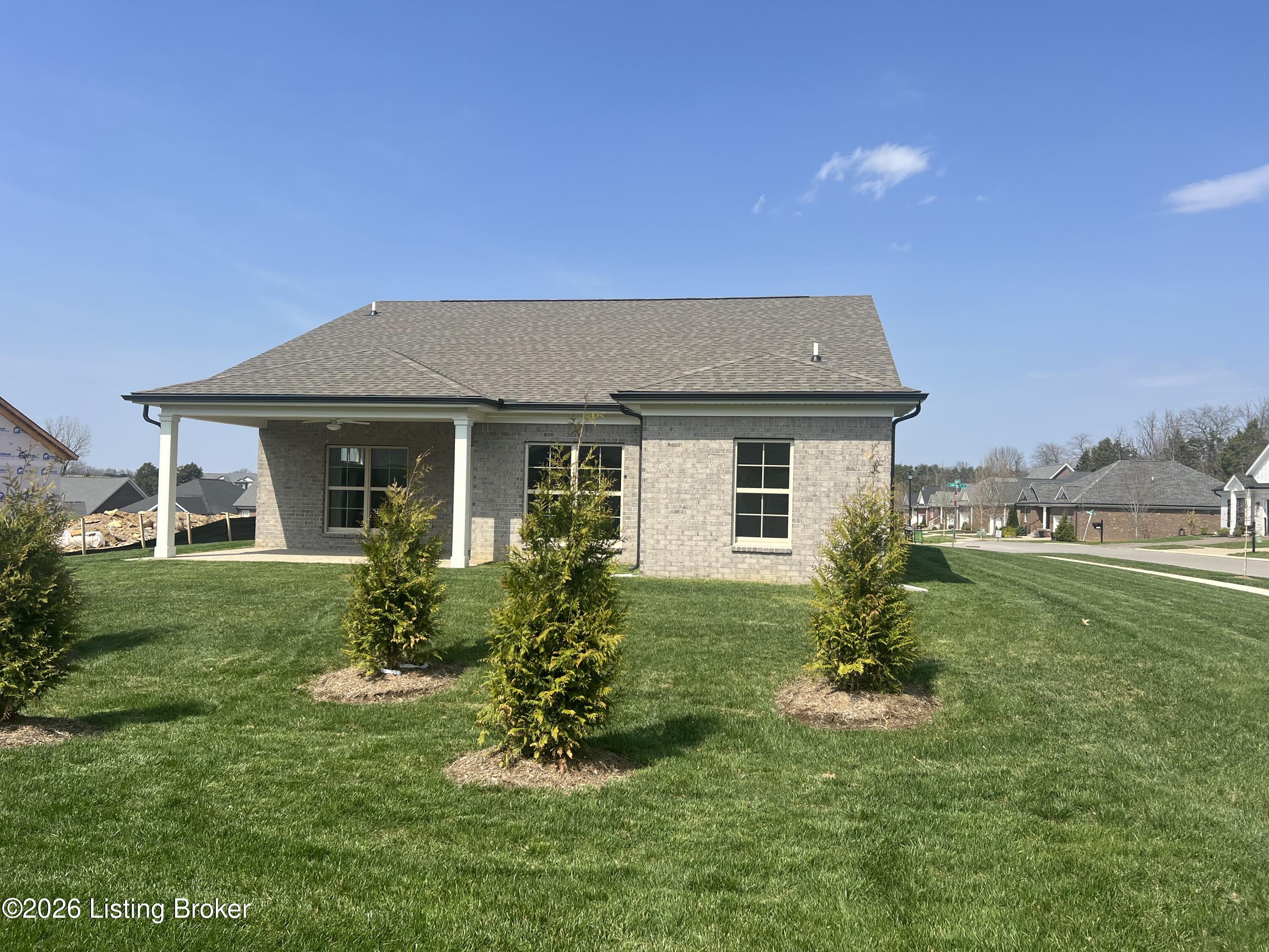10118 Cedar Valley Ct Ln Property Photo 4