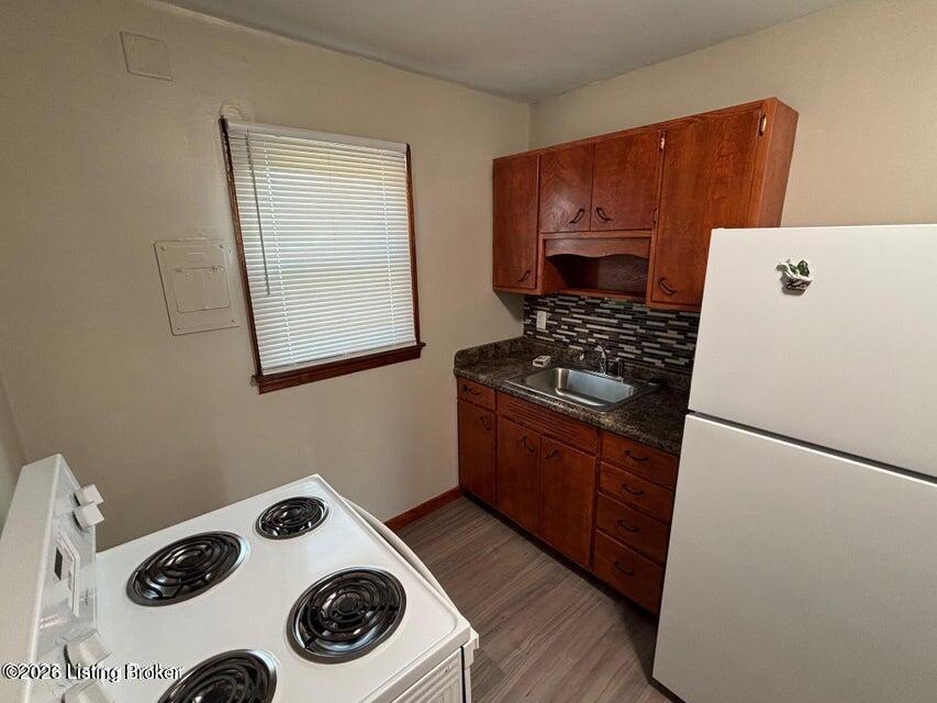 141 E Harrison Ave 4 Property Photo 8