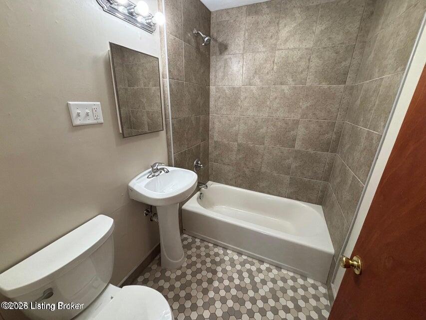 141 E Harrison Ave 4 Property Photo 11
