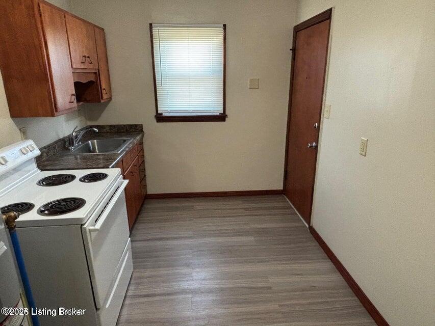 141 E Harrison Ave 1 Property Photo 6