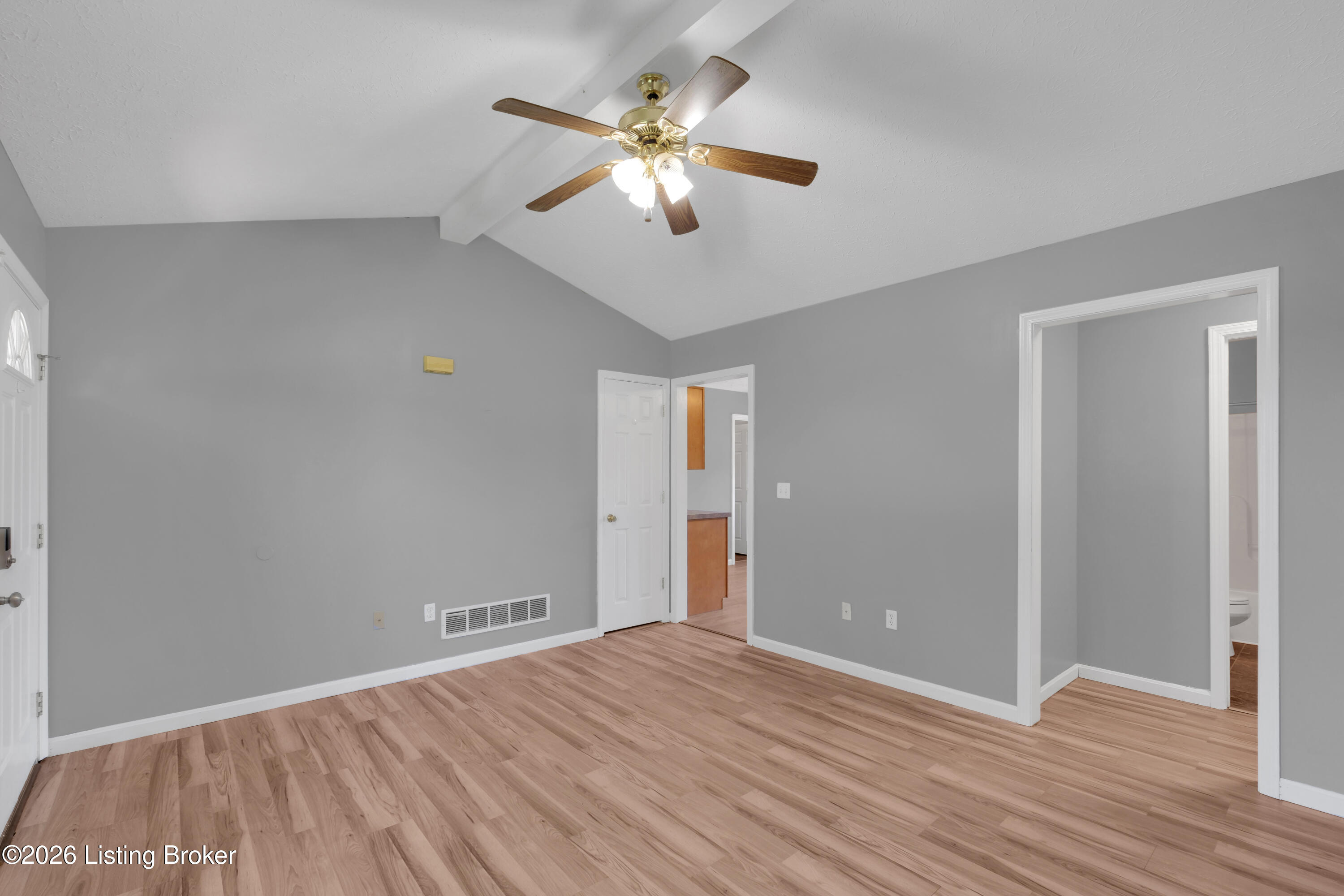 286 Tecumseh Dr Property Photo 6