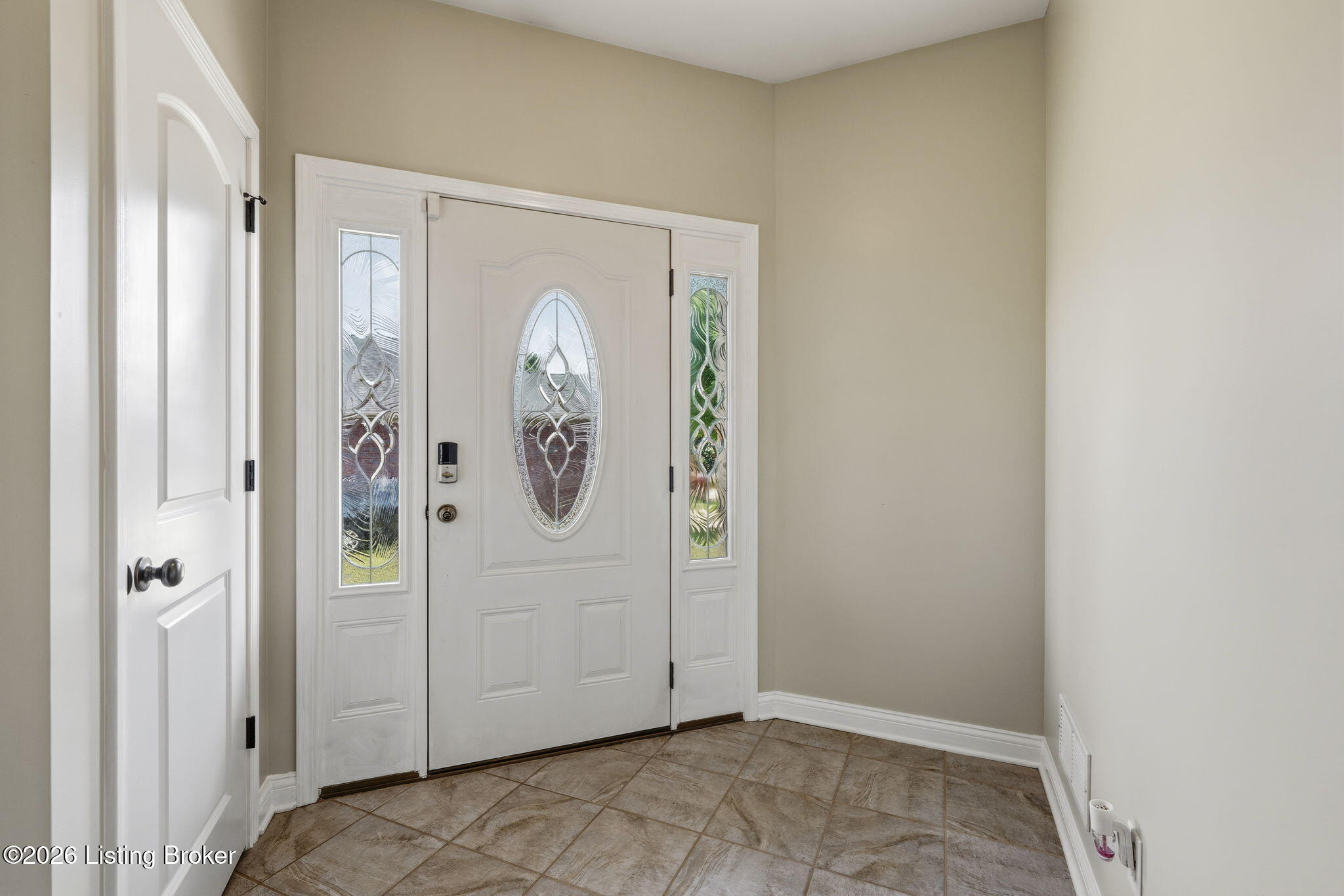517 Concord Grape Way Property Photo 5