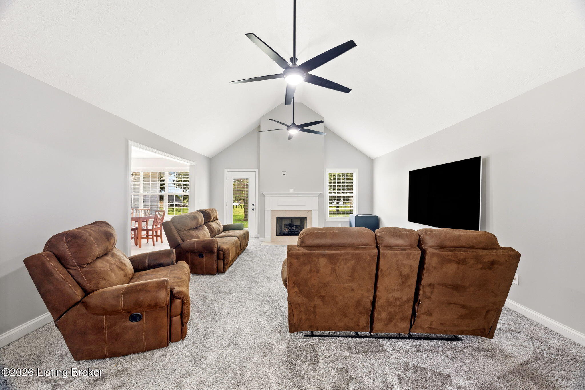 2368 Noah Bledsoe Rd Property Photo 2