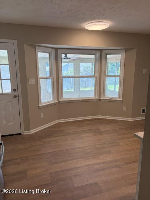 8801 Halford Way Property Photo 9