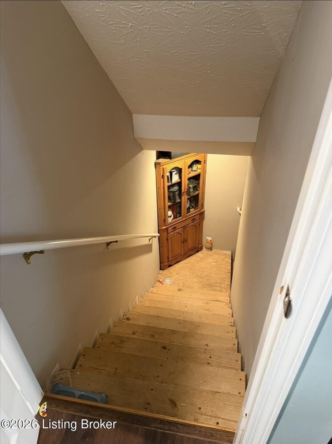 190 W Ridgeway Dr Property Photo 20