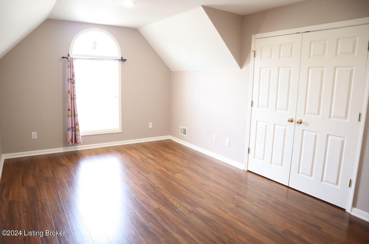 10129 Spring Gate Dr Property Photo 21