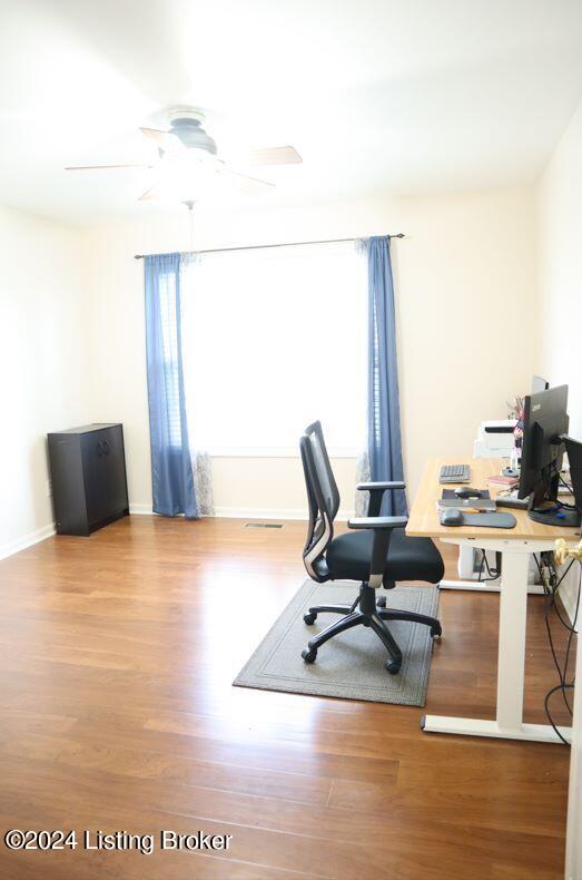10129 Spring Gate Dr Property Photo 23