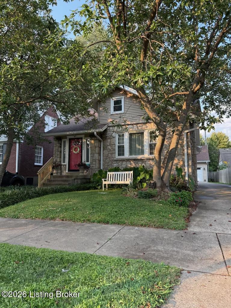 419 Wendover Ave Property Photo 1